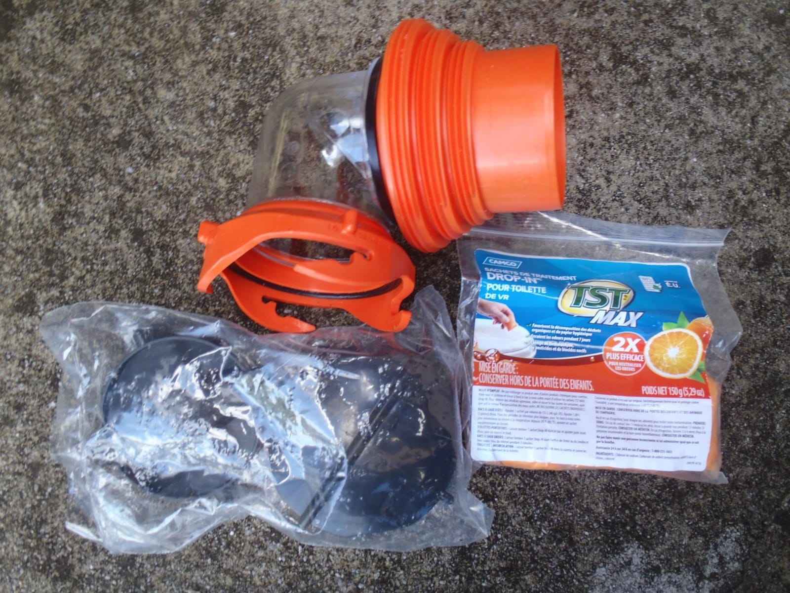 Camco RhinoFLEX 20-Ft Complete RV Sewer Hose Kit - Made in the USA customer photo 2
