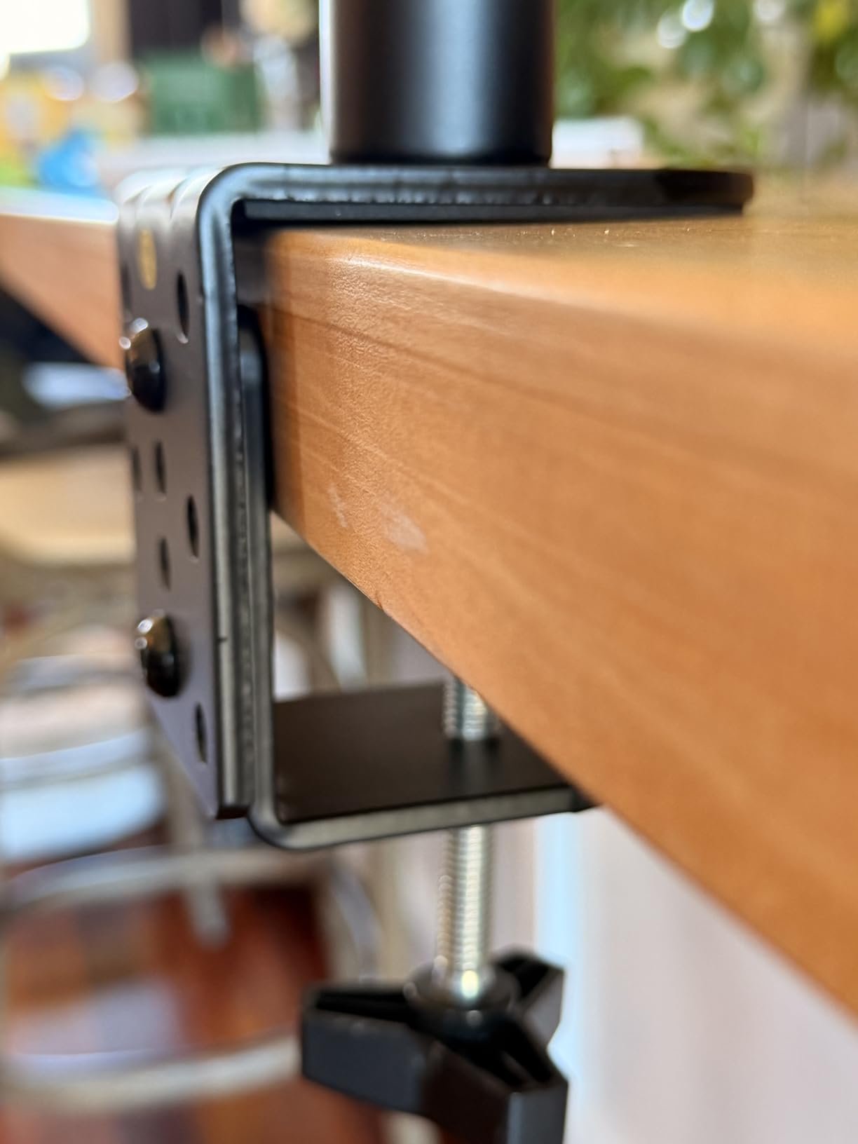 WALI Tall Monitor Arm Mount for Desk for 13-34 inch Screens, 22 lbs per Arm customer photo 1