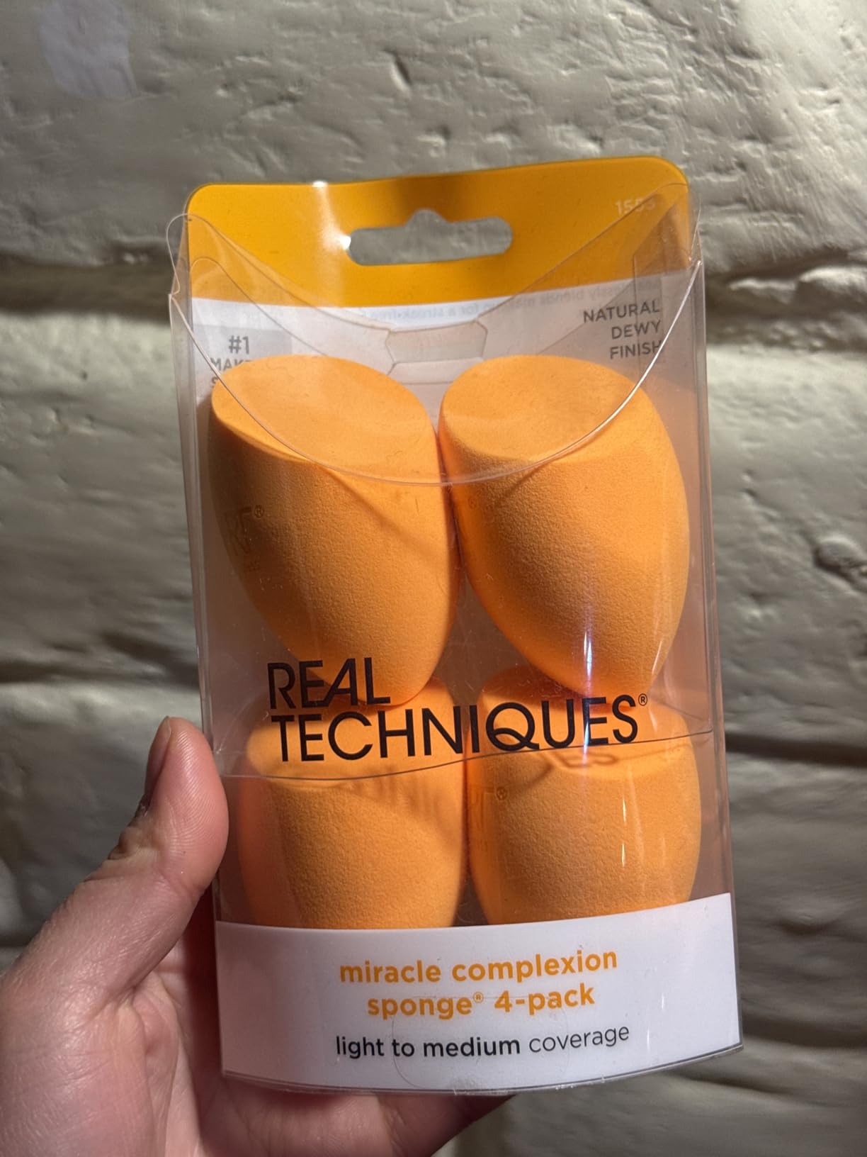 Real Techniques Miracle Complexion Sponge, 4 Pack, Makeup Blending Sponges customer photo 2