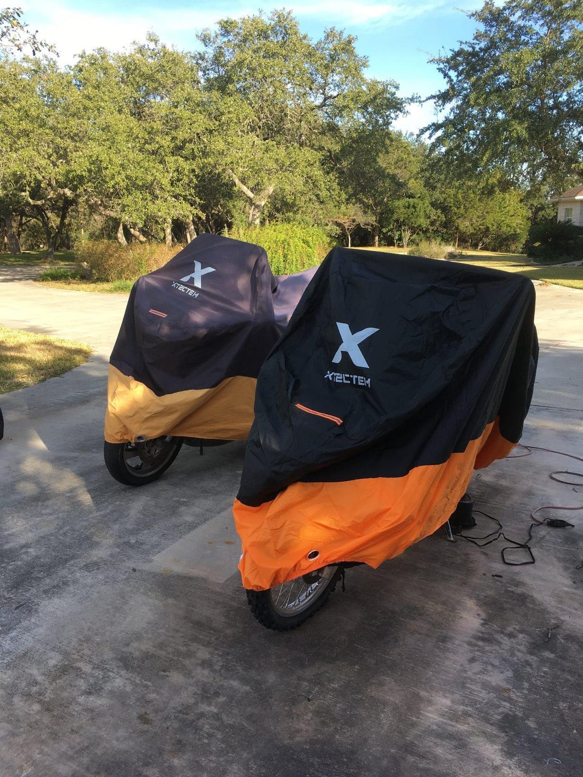 XYZCTEM Motorcycle Cover – All Season Waterproof Outdoor Protection | Fits up to 116 Inch Tour Bikes, Choppers and Cruisers – Protect Against Dust, Debris, Rain and Weather (Black& Orange) customer photo 2