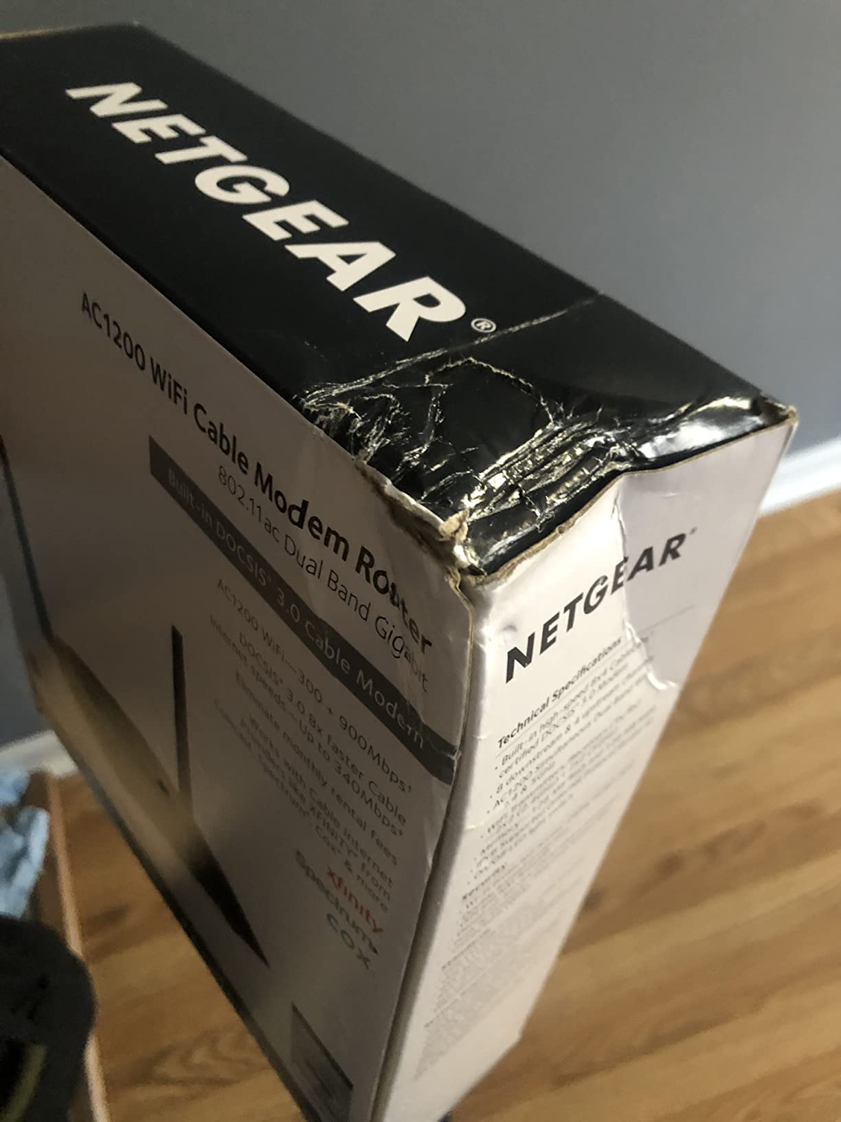 NETGEAR Cable Modem WiFi Router Combo C6220 - Compatible with All Cable Providers Including Xfinity by Comcast, Spectrum, Cox | for Cable Plans Up to 200 Mbps | AC1200 WiFi Speed | DOCSIS 3.0 customer photo 2