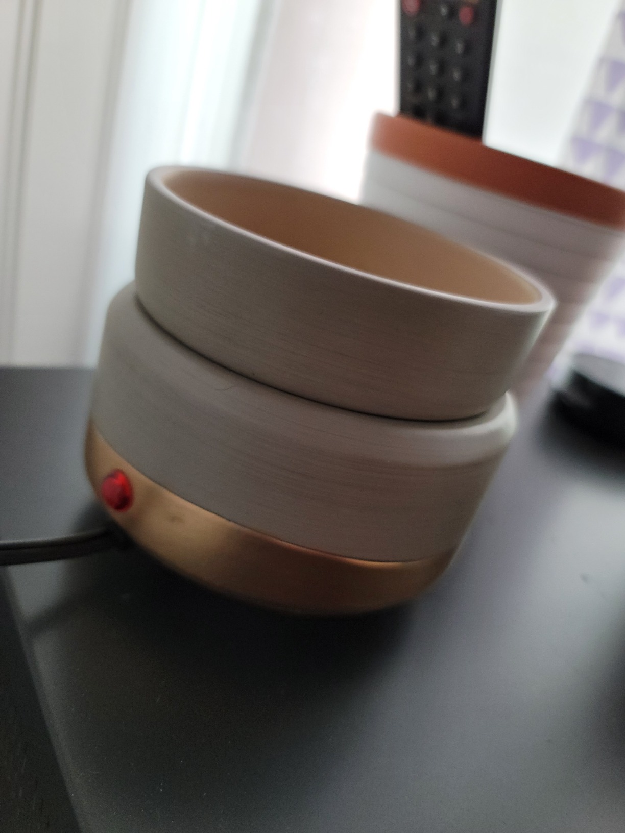 Candle Warmers ETC 2-in-1 Candle and Fragrance Warmer for Warming Scented Candles or Wax Melts and Tarts with to Freshen Room, Midas customer photo 2