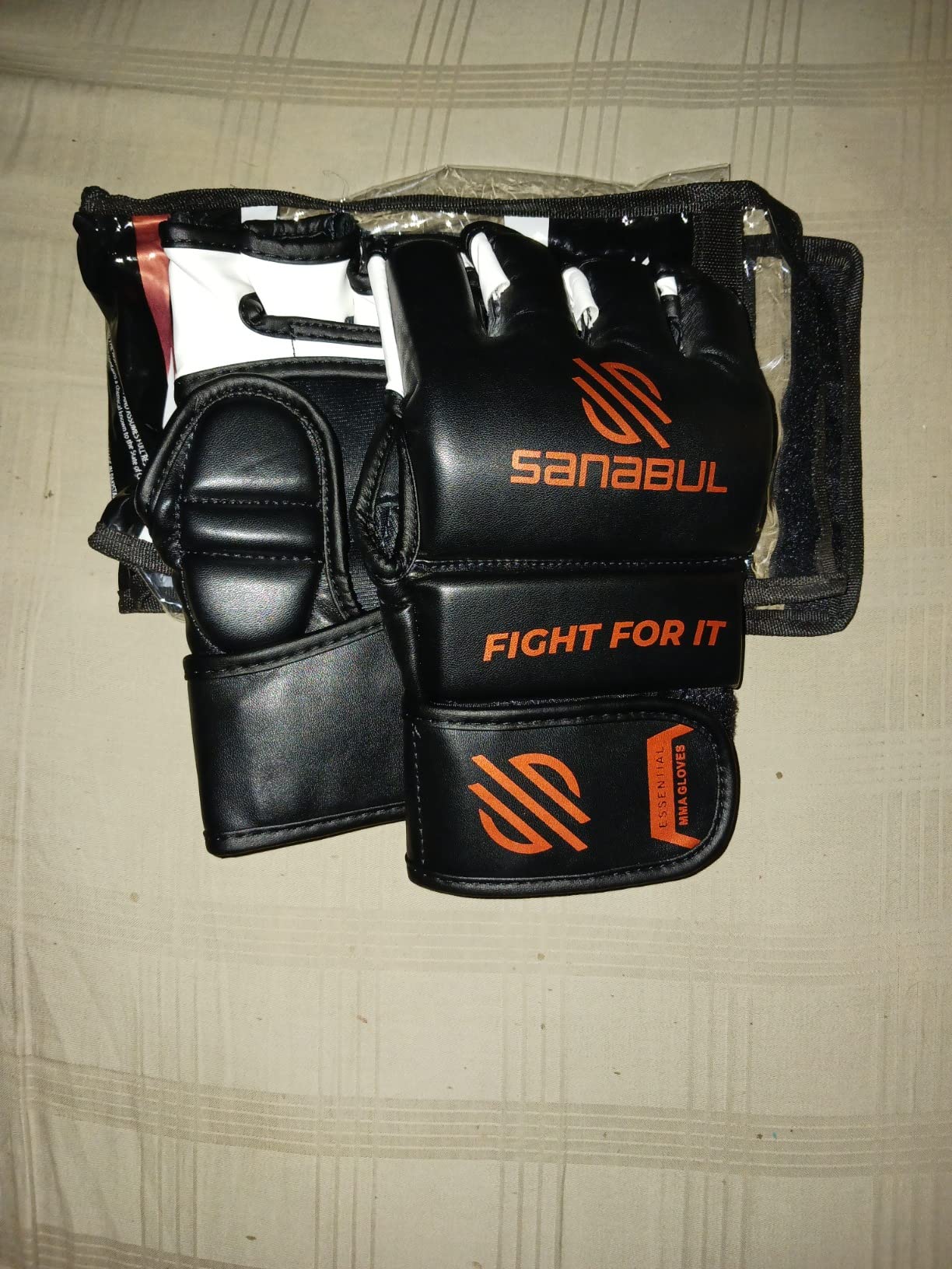 Sanabul Essential 4oz MMA Gloves for Men & Women, Professional Fighting Boxing Muay Thai Kickboxing Gloves for Sparring Grappling and Training customer photo 1