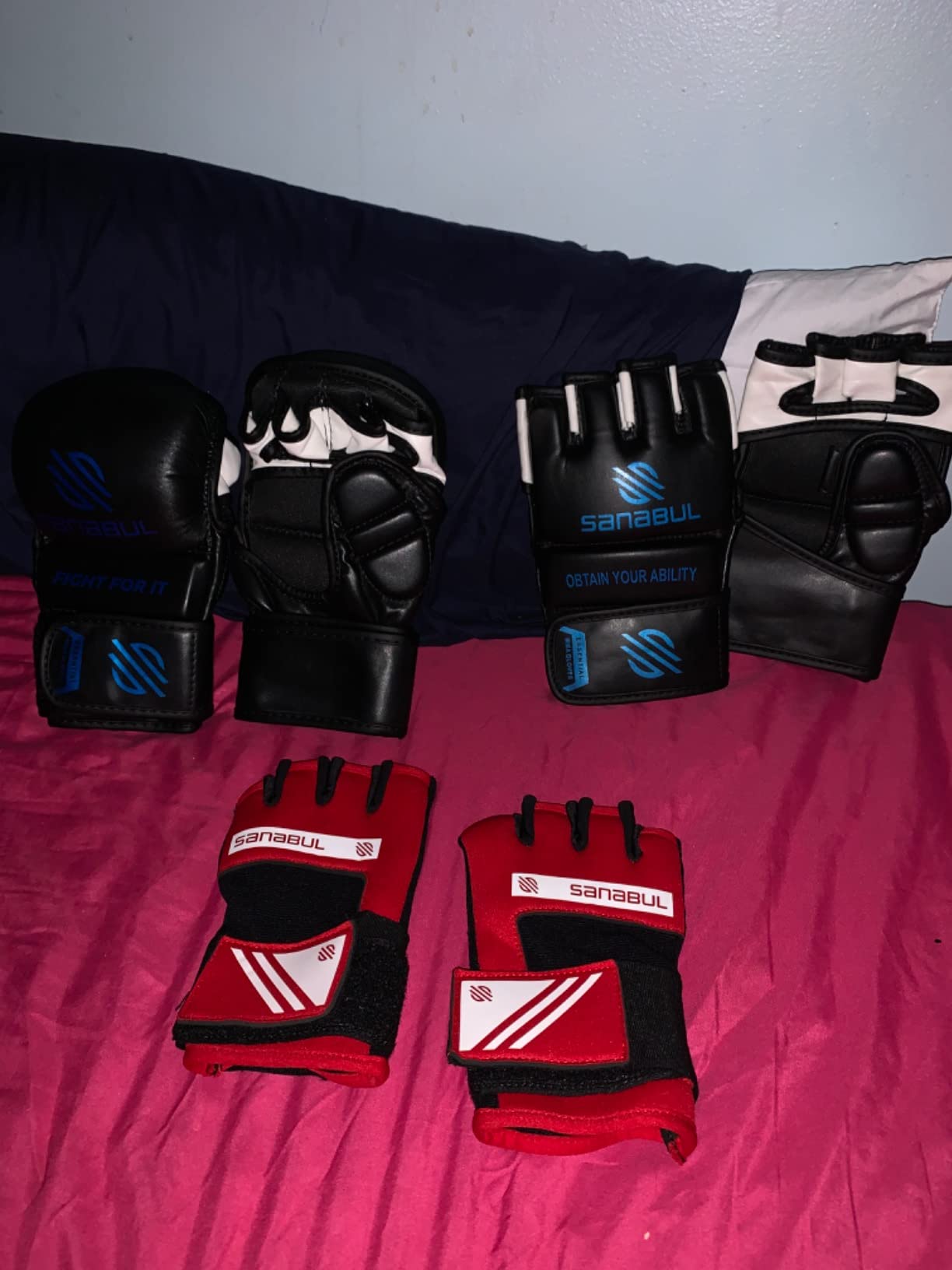 Sanabul Essential 4oz MMA Gloves for Men & Women, Professional Fighting Boxing Muay Thai Kickboxing Gloves for Sparring Grappling and Training customer photo 2