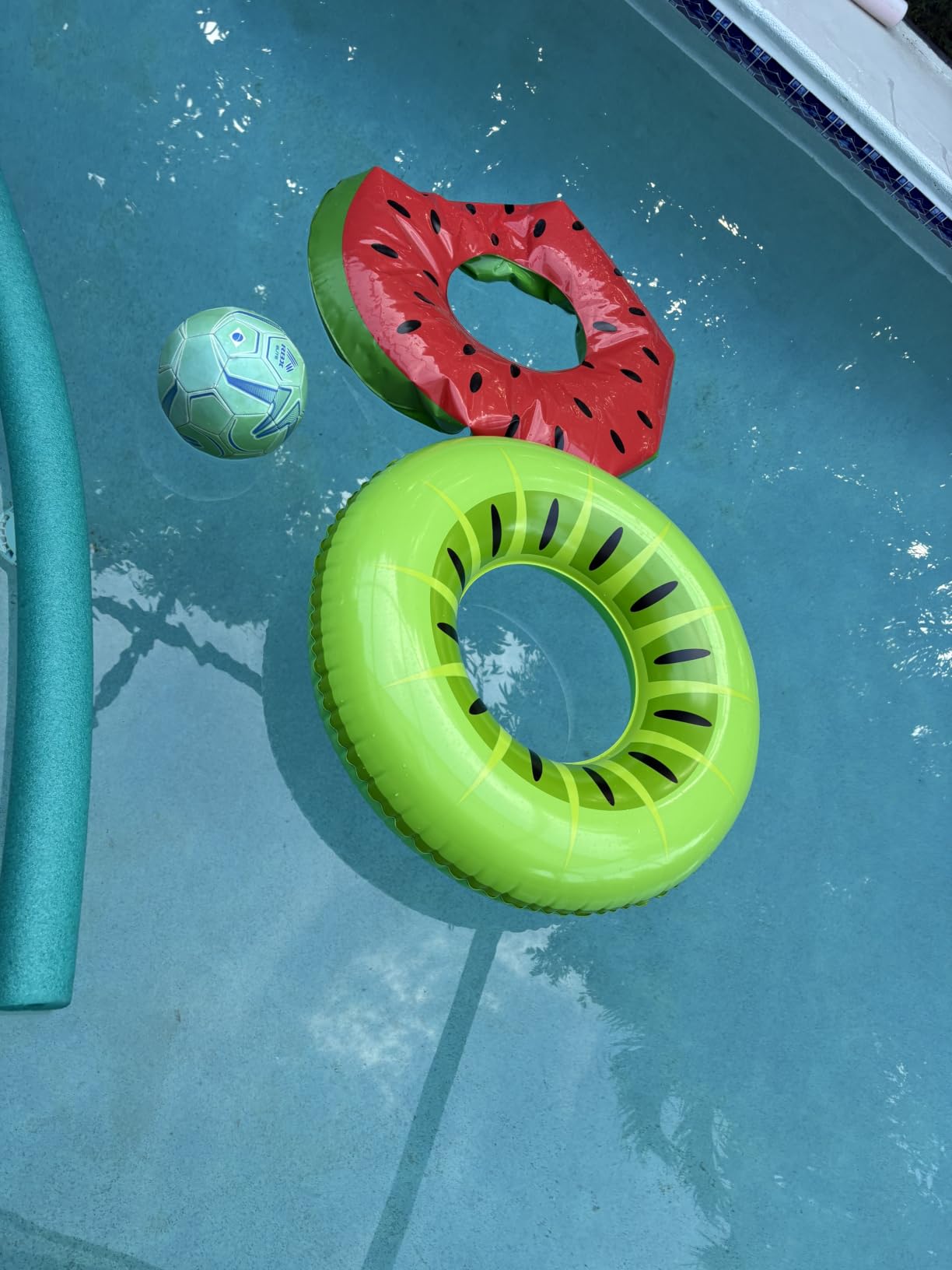 JOYIN Inflatable Swim Tube Raft (3 pack) with Summer Fruits Painting, Pool Toys for Swimming Pool Party Decorations customer photo 2