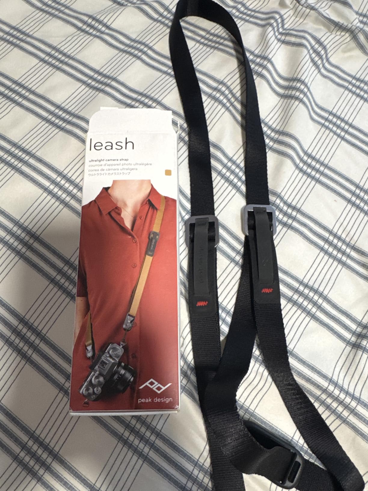 Peak Design Leash Camera Strap - Configurable as a Sling, Neck, Shoulder Strap or Safety Tether customer photo 2