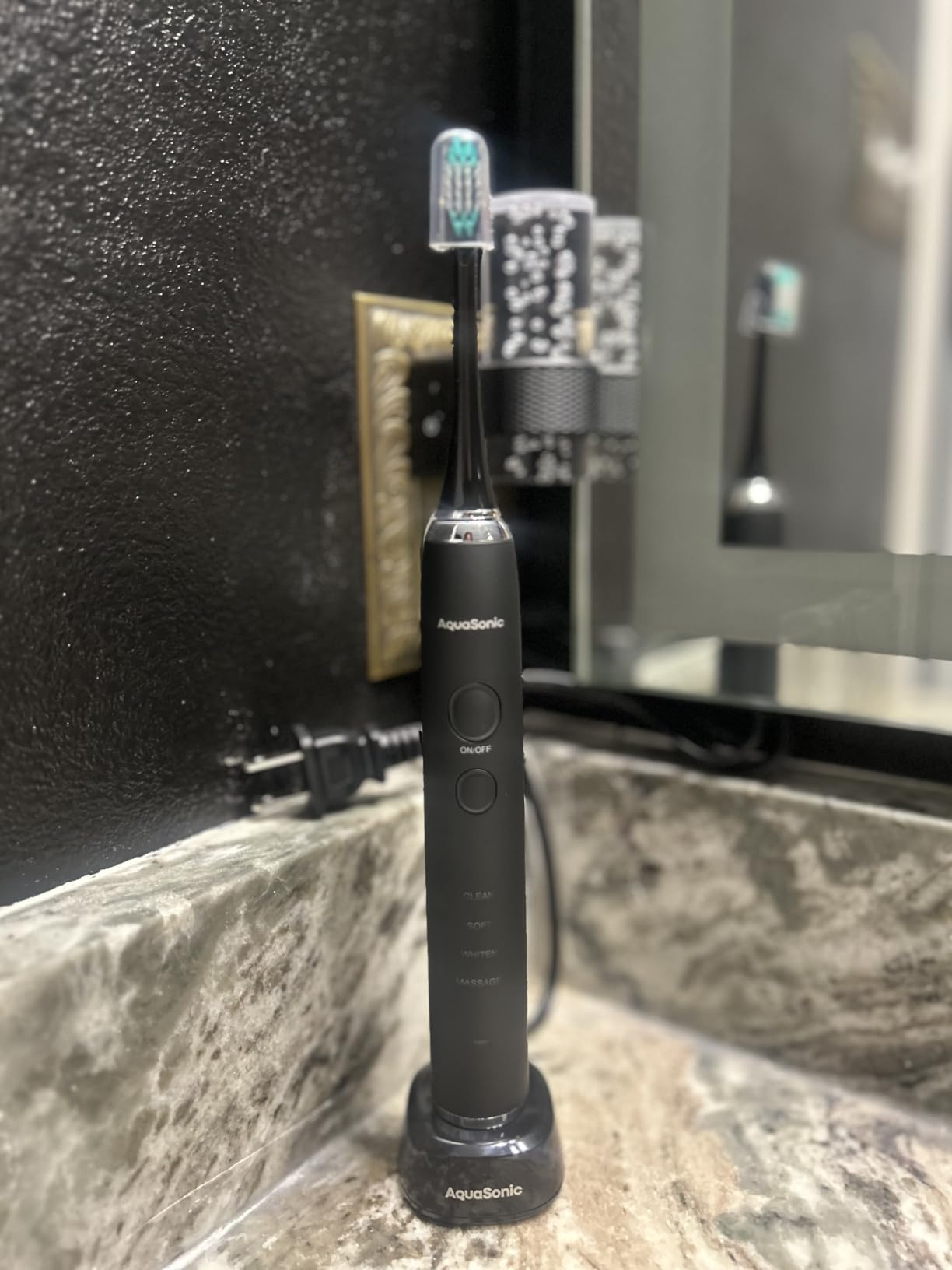 Aquasonic Black Series Ultra Whitening Toothbrush – ADA Accepted Electric Toothbrush- 8 Brush Heads & Travel Case – 40,000 VPM Electric Motor & Wireless Charging - 4 Modes w Smart Timer customer photo 2