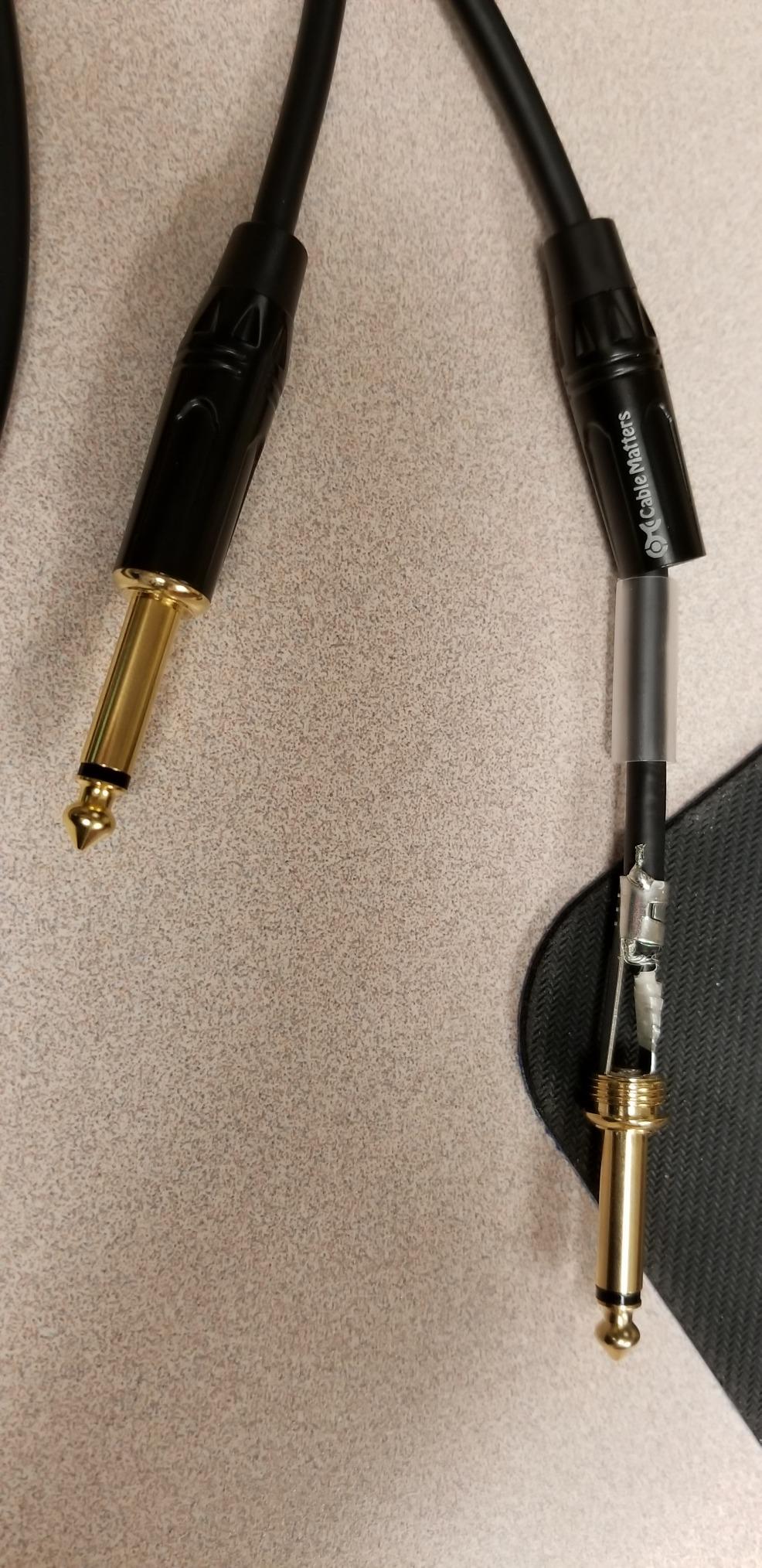 Cable Matters 2-Pack 1/4 Inch TS to TS Guitar Cable, 10ft customer photo 1