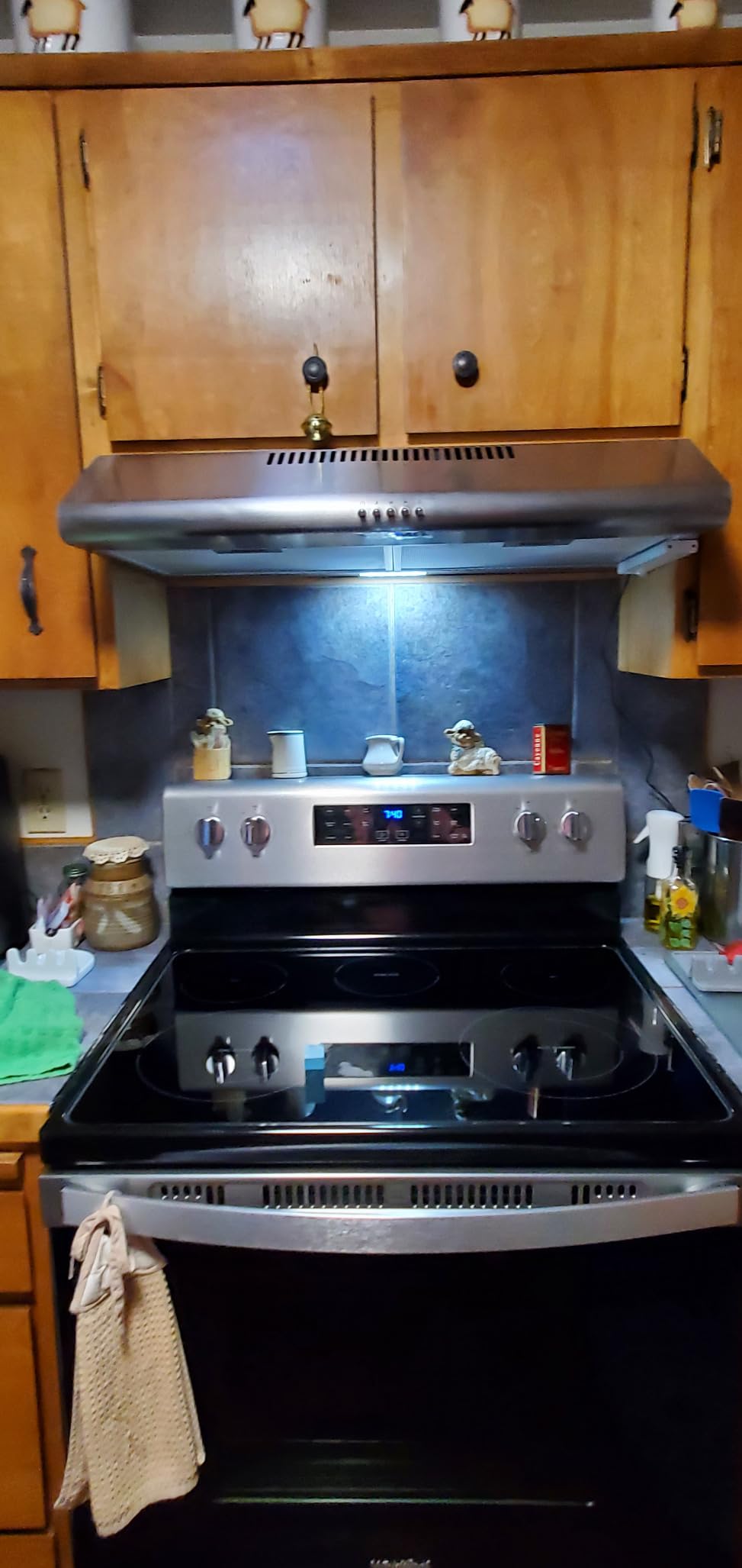 COSMO COS-5MU30 30 in. Delta Collection Ducted Under Cabinet Range Hood, Button Controls, Reusable Filters, LED Lights, Stainless Steel customer photo 2