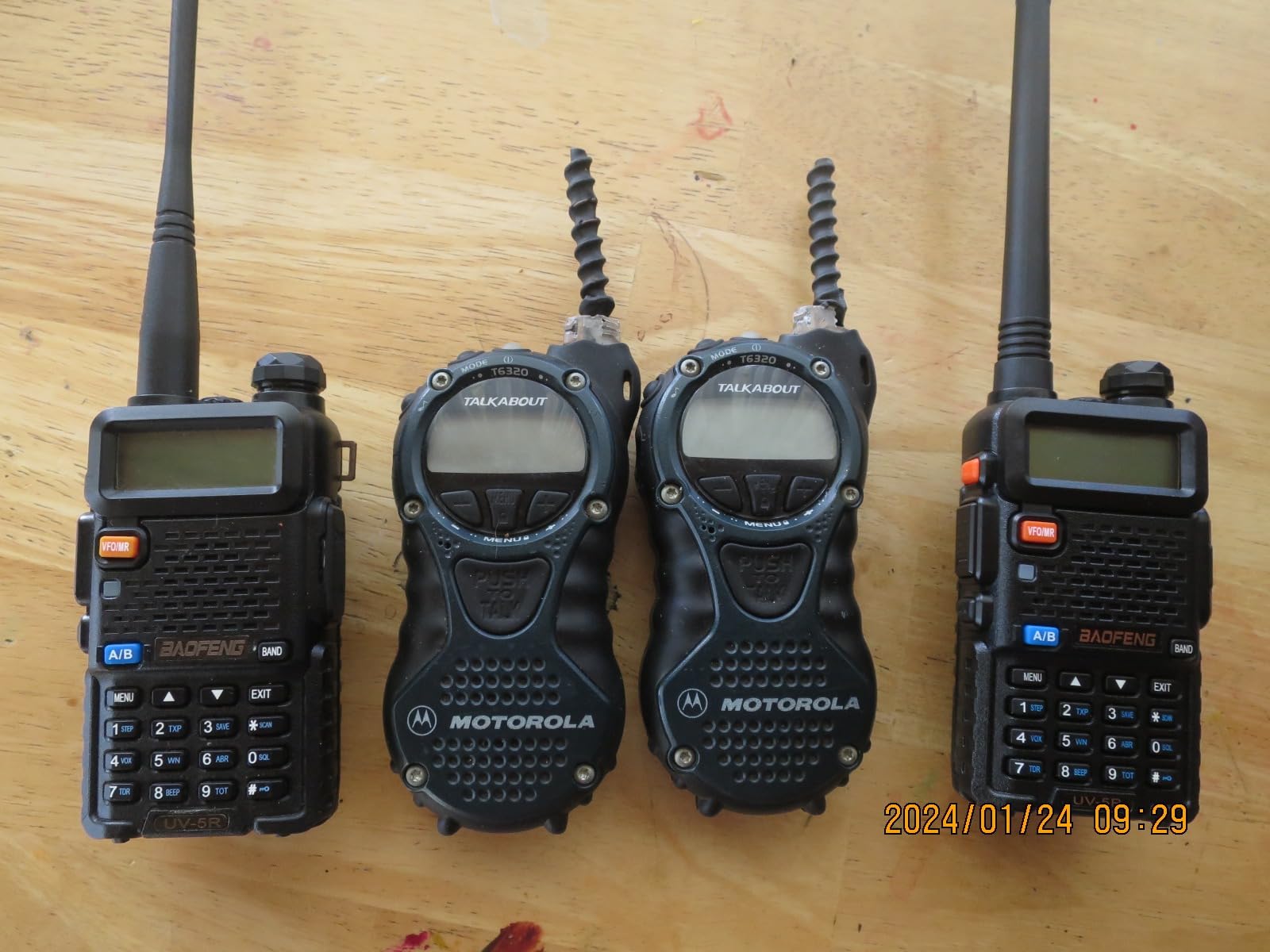 Baofeng UV-5R Ham Radio Handheld, Dual Band Two Way Radio (Black) | 144-148MHz 420-450Mhz Walkie Talkie, 1800mAh Li-ion Battery, Portable for Outdoor Hiking Camping Emergency Backup customer photo 2