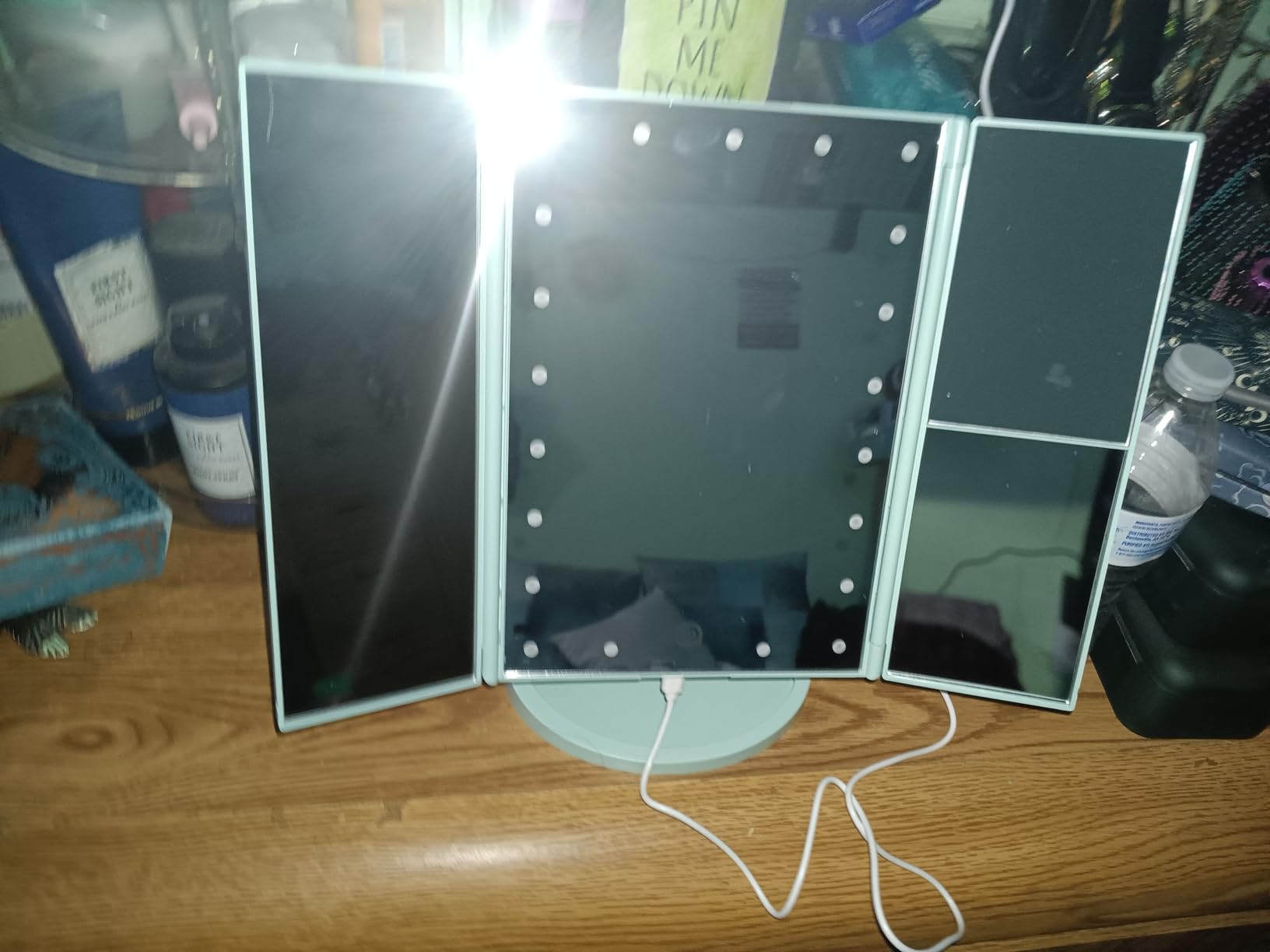 Flymiro Tri-fold Lighted Vanity Makeup Mirror with 3x/2x Magnification,Light up Mirror for Makeup,Touch Screen 21 LEDs,180° Rotation Countertop Cosmetic Mirror,Gifts for Women Mom Teen Girls customer photo 2