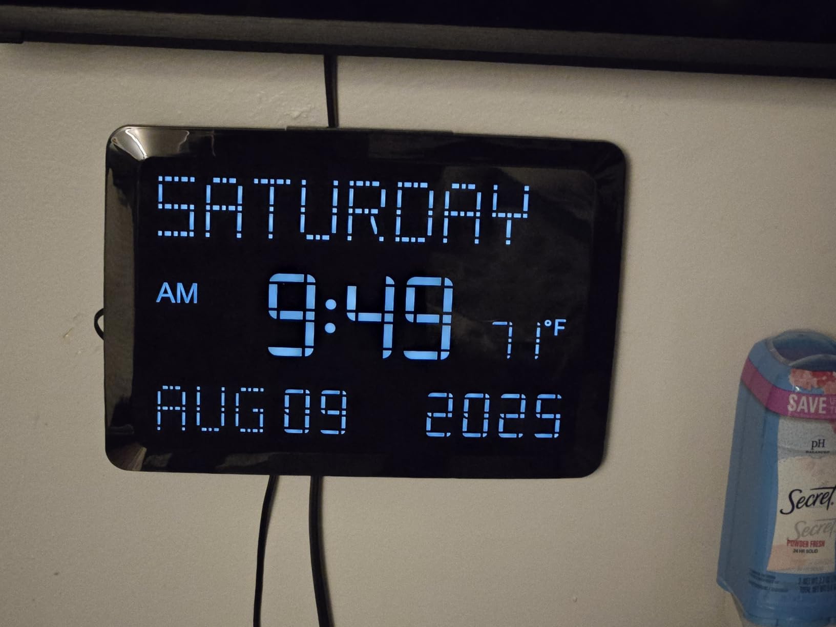 Raynic Digital Clock, 11.5