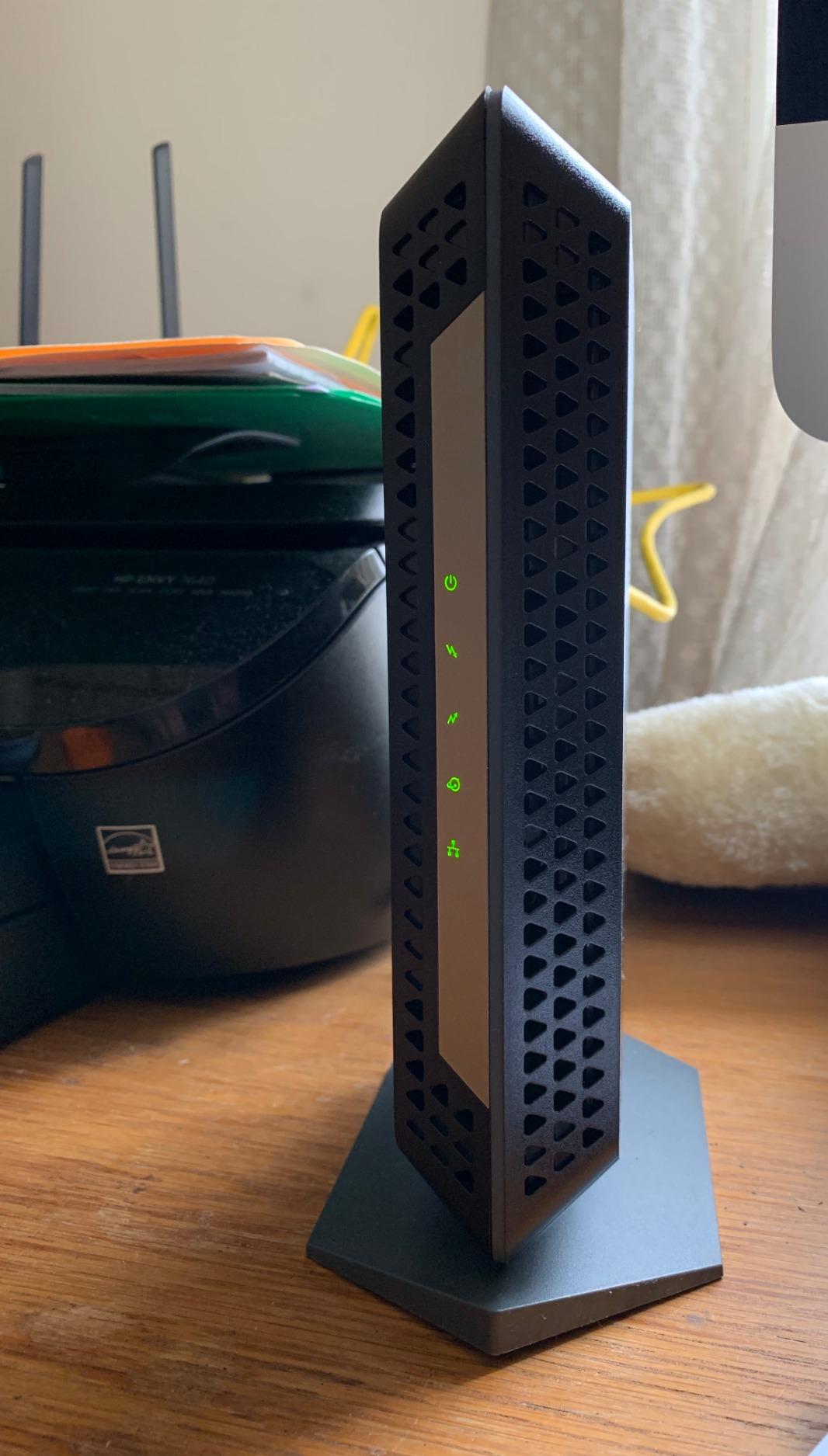 NETGEAR Cable Modem DOCSIS 3.1 (CM1000) Gigabit Modem, Compatible with All Major Cable Providers Including Xfinity, Spectrum, Cox, for Cable Plans Up to 1 Gbps customer photo 1