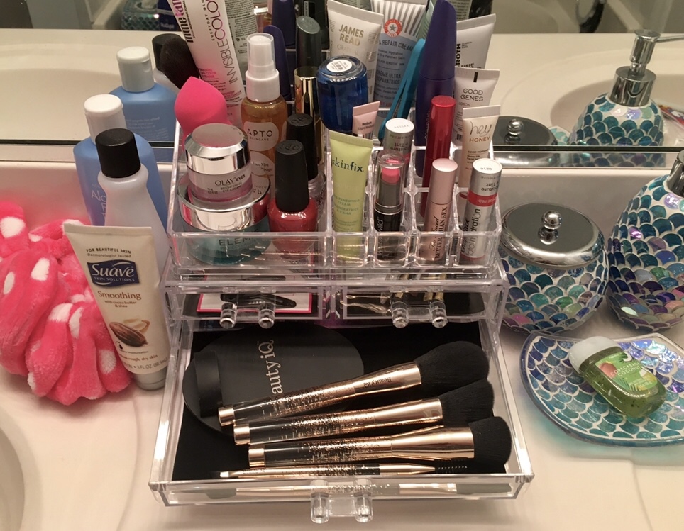 Masirs Clear Makeup Organizer with 4 Drawers 16 Compartments, Countertop customer photo 1