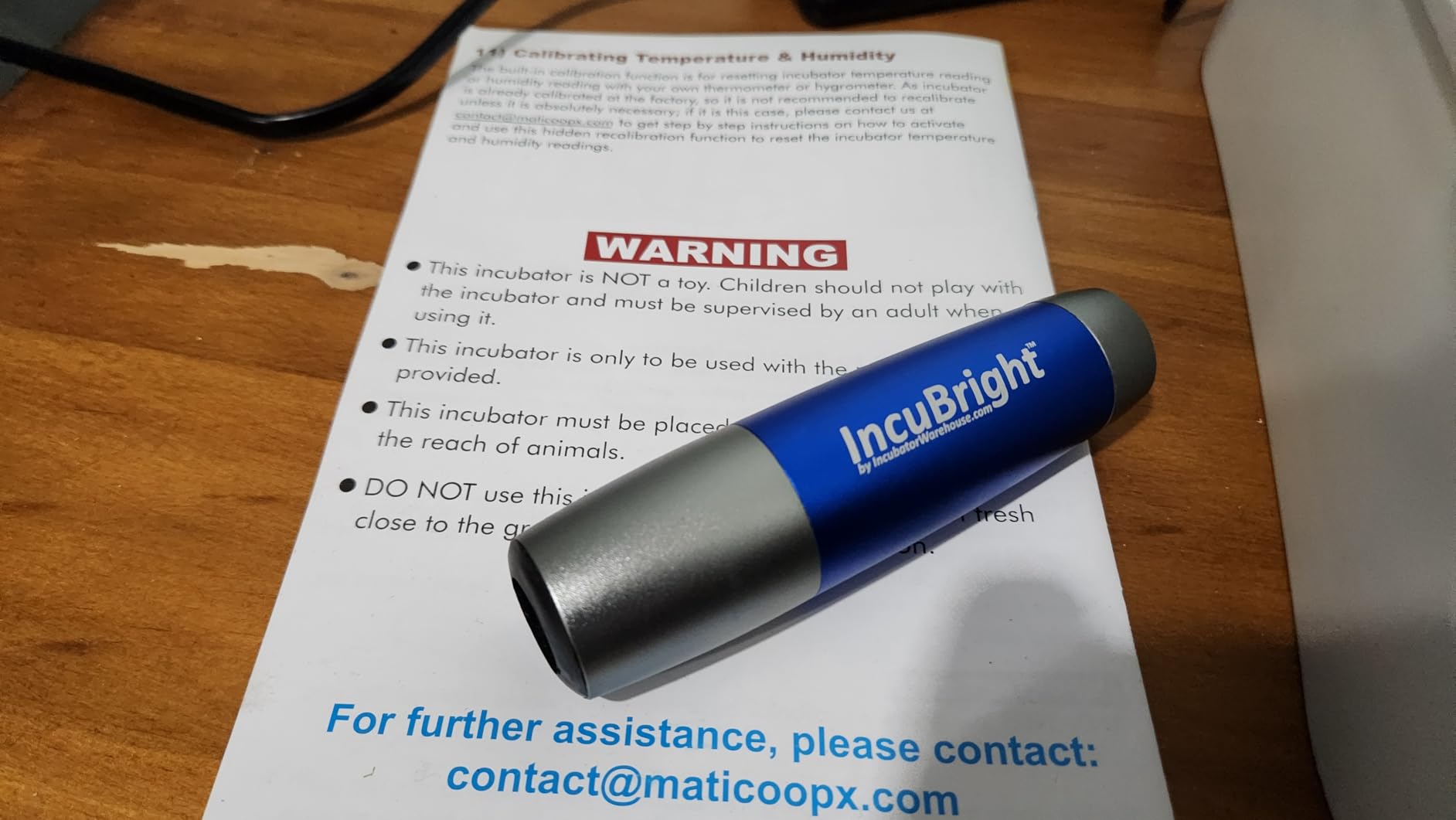 Incu-Bright™ Ultra Bright LED Egg Candler - Portable Light for All Egg Size customer photo 1
