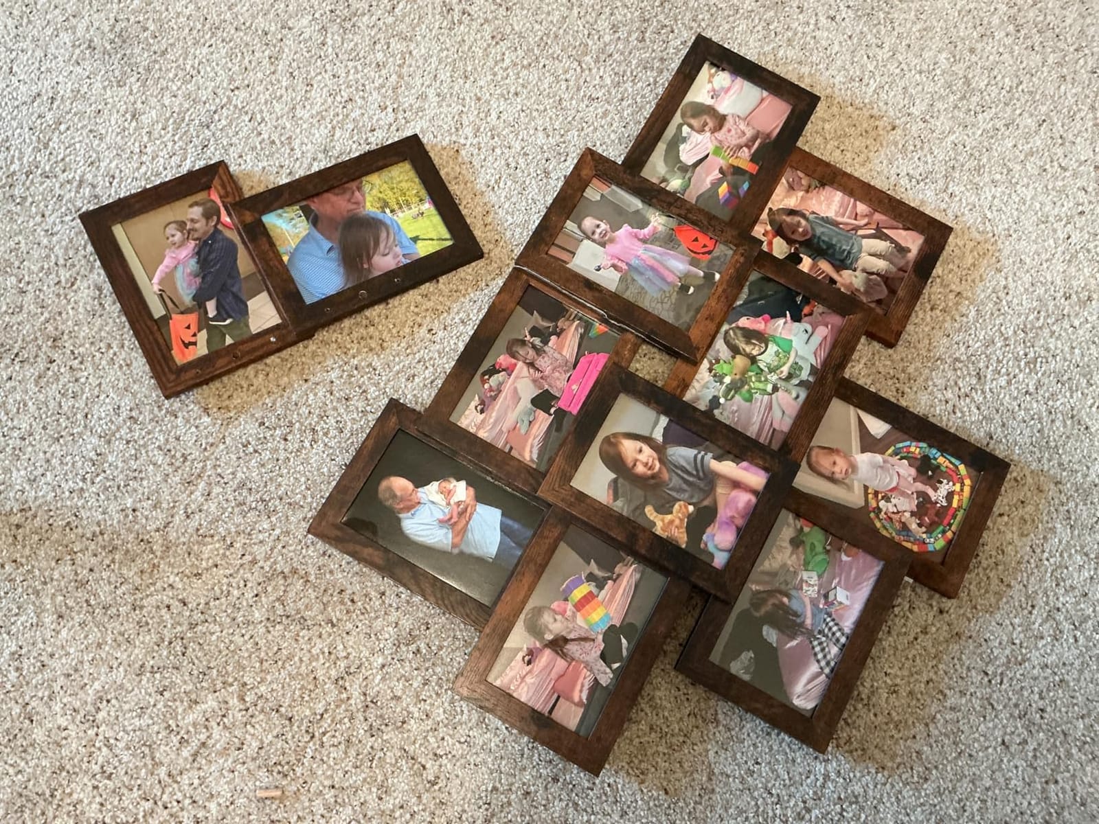 SONGMICS 12-Pack 4 x 6 Collage Picture Frames with Glass Front customer photo 2