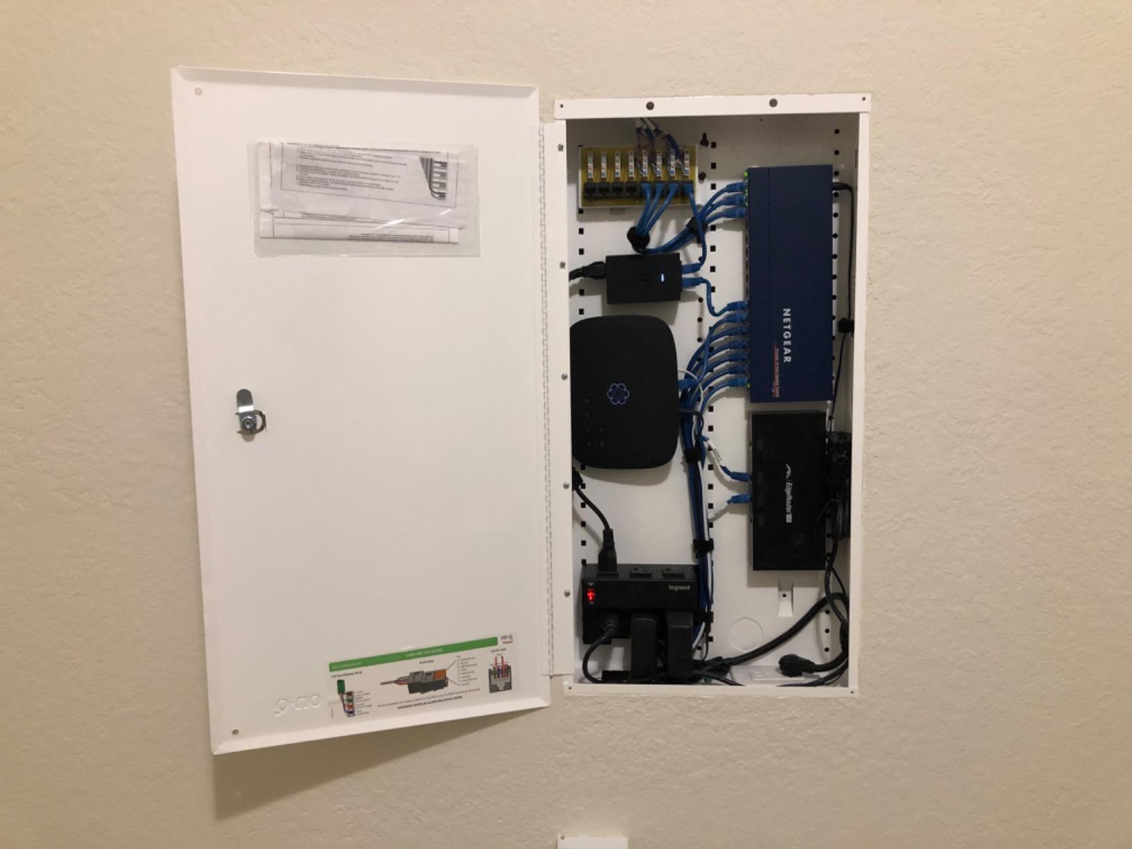 Legrand - OnQ Cat 6 Network Interface Module - Compatible with All OnQ Enclosures - 8-Port Ethernet Connectivity for Home Networks, UL Listed (AC1068) customer photo 1