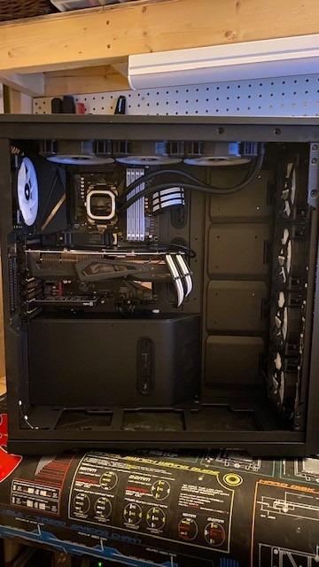 CableMod Pro ModMesh Sleeved Cable Extension Kit (Blood Red) customer photo 1