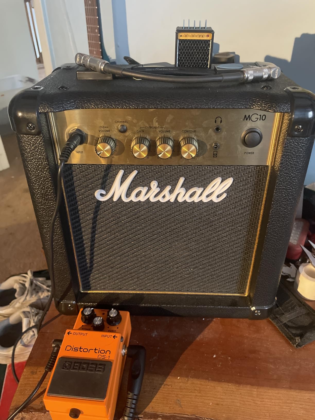 Marshall MG10G Combo Electric Guitar Amplifier - Black customer photo 1