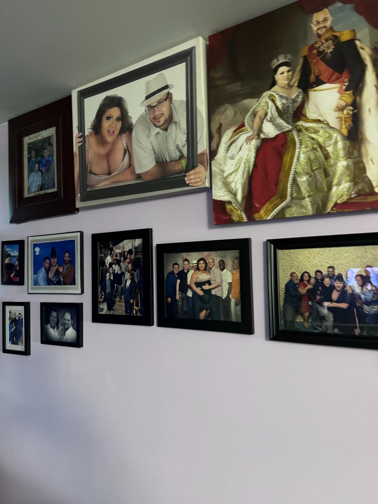 Americanflat Gallery Wall Frame Set of 10 - Black customer photo 2