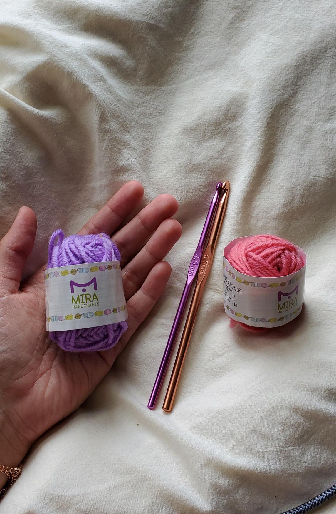 20 Acrylic Yarn Skeins - 438 Yards Multicolored Yarn in Total – Great Crochet and Knitting Starter Kit for Colorful Craft – Assorted Colors customer photo 2