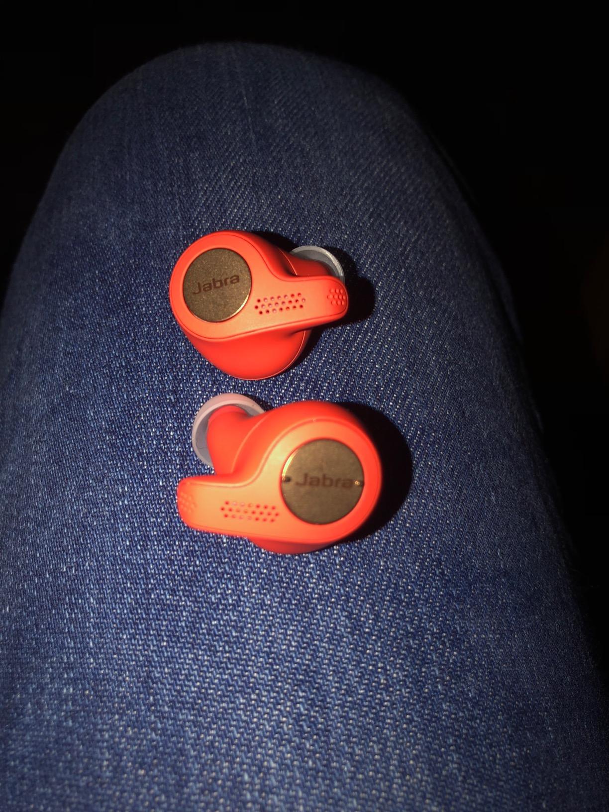 Jabra Elite Active 65T True Wireless Earbuds & Charging Case - Copper Blue customer photo 2