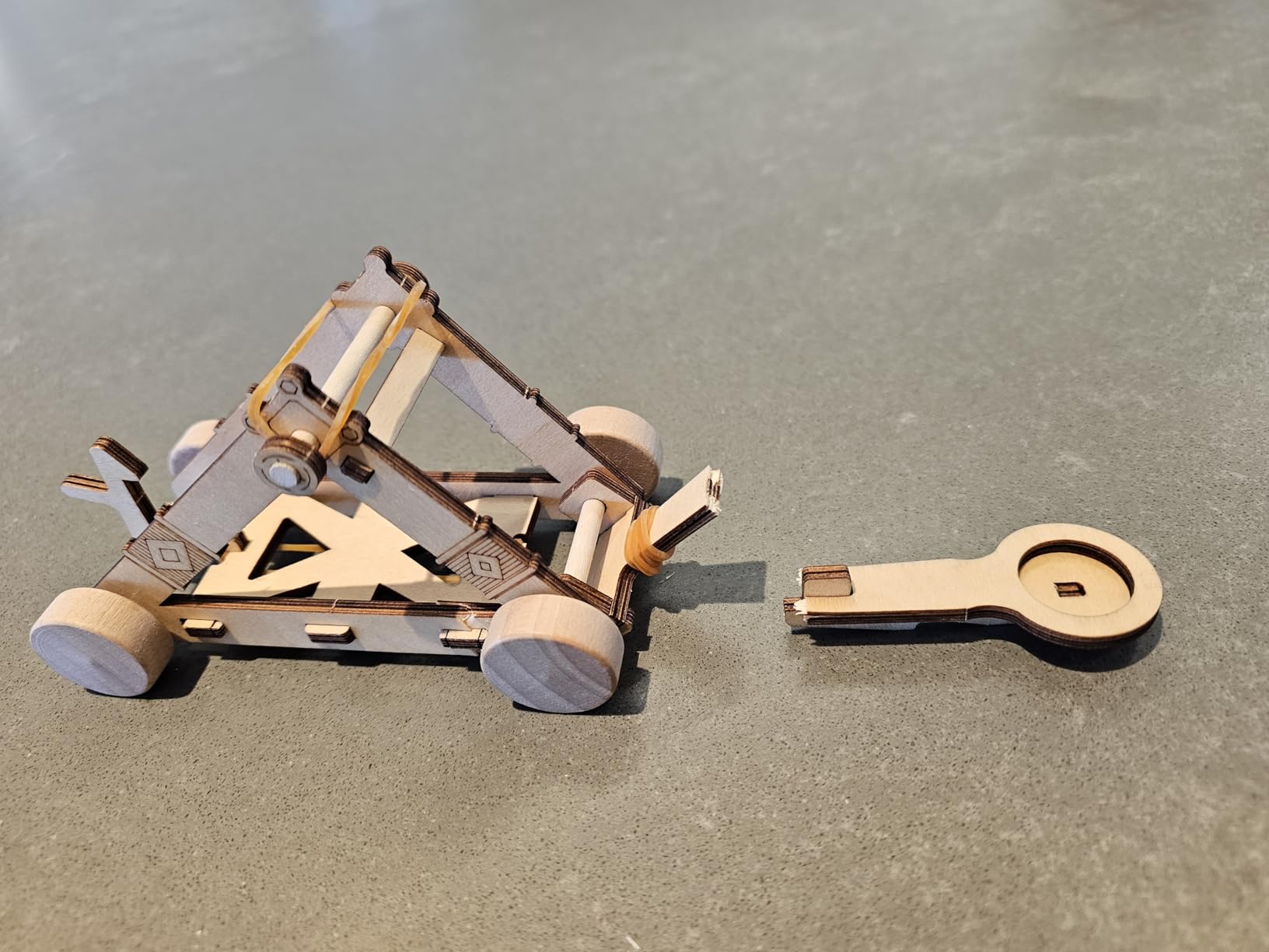 National Geographic Da Vinci Catapult Wood Building STEM Kit for Kids customer photo 1
