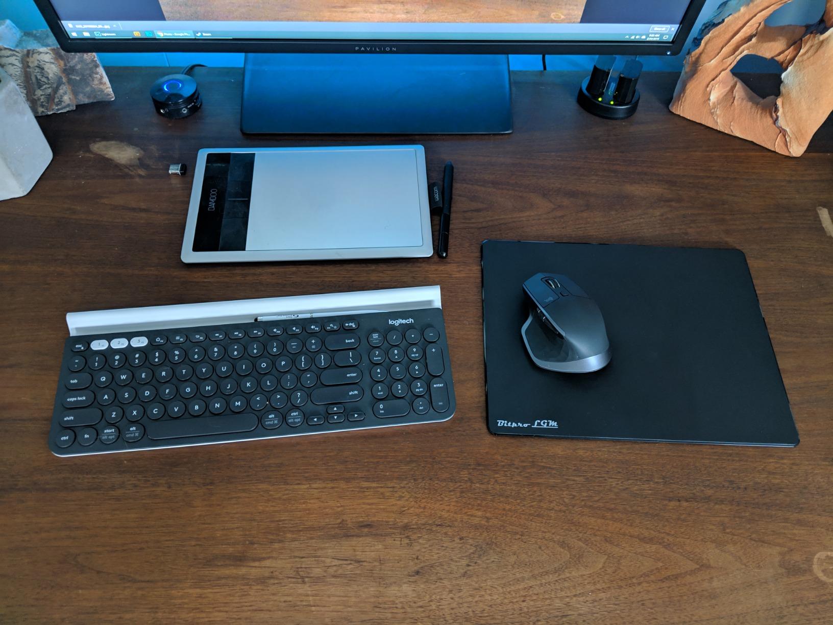 Hard Mouse Pad,Unique 3 Layers Mouse Pad with Plastic Surface,Compatible with High DPI Mice Quick Gestures Enhance Precision for Gaming and Office-Large (11.6