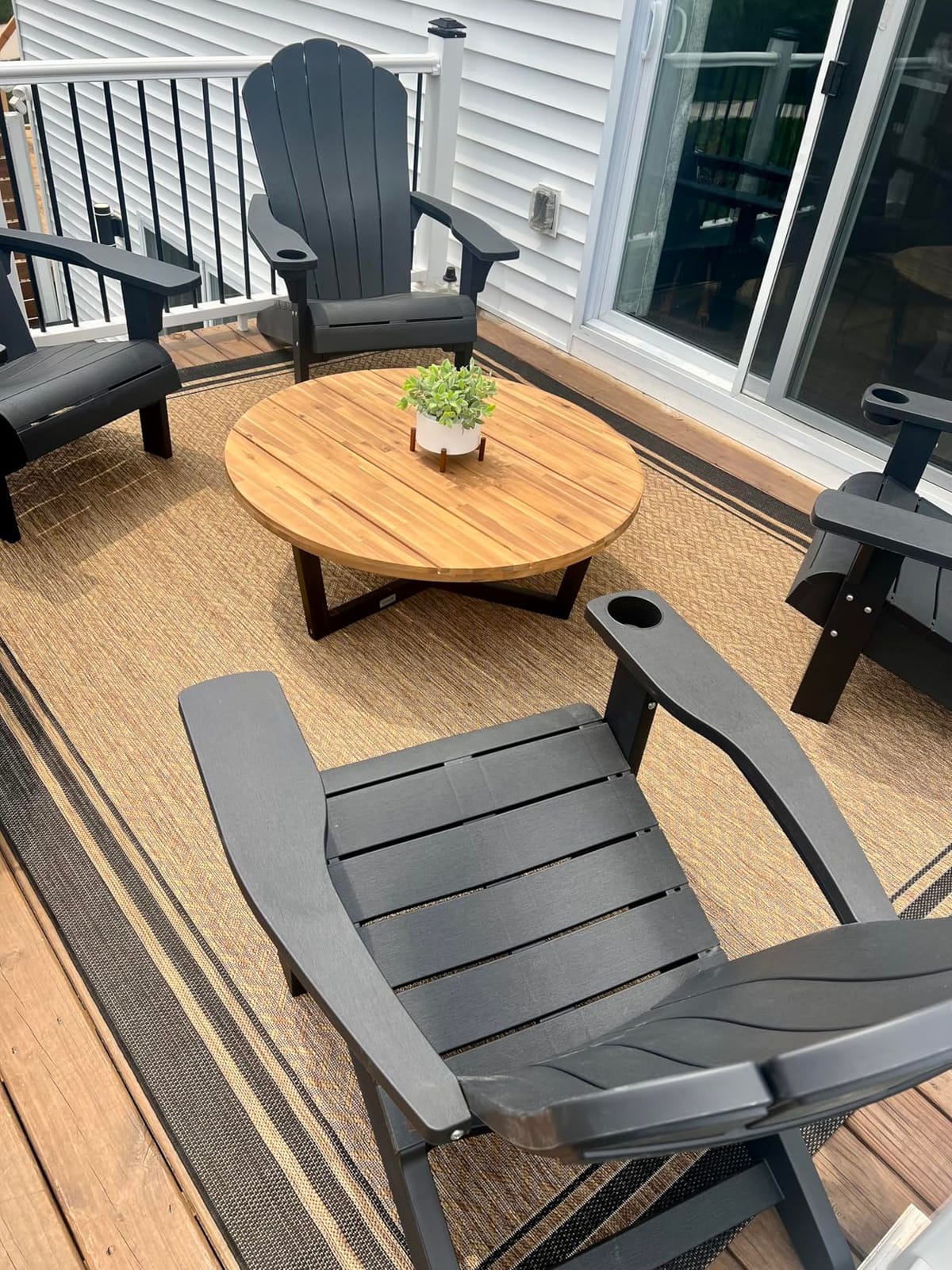 Gertmenian Indoor Outdoor Classic Flatweave Area Rug, Stain & UV Resistant Carpet, Deck, Patio, Poolside & Mudroom, 8x10 Ft Large, Border, Black Tan, 21515 customer photo 1