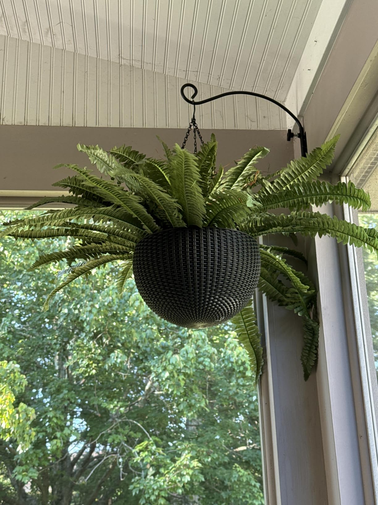 Keter Resin Rattan Set of 2 Round Hanging Planter Baskets for Indoor and Outdoor Plants-Perfect for Porches and Patio Decor, Graphite customer photo 2