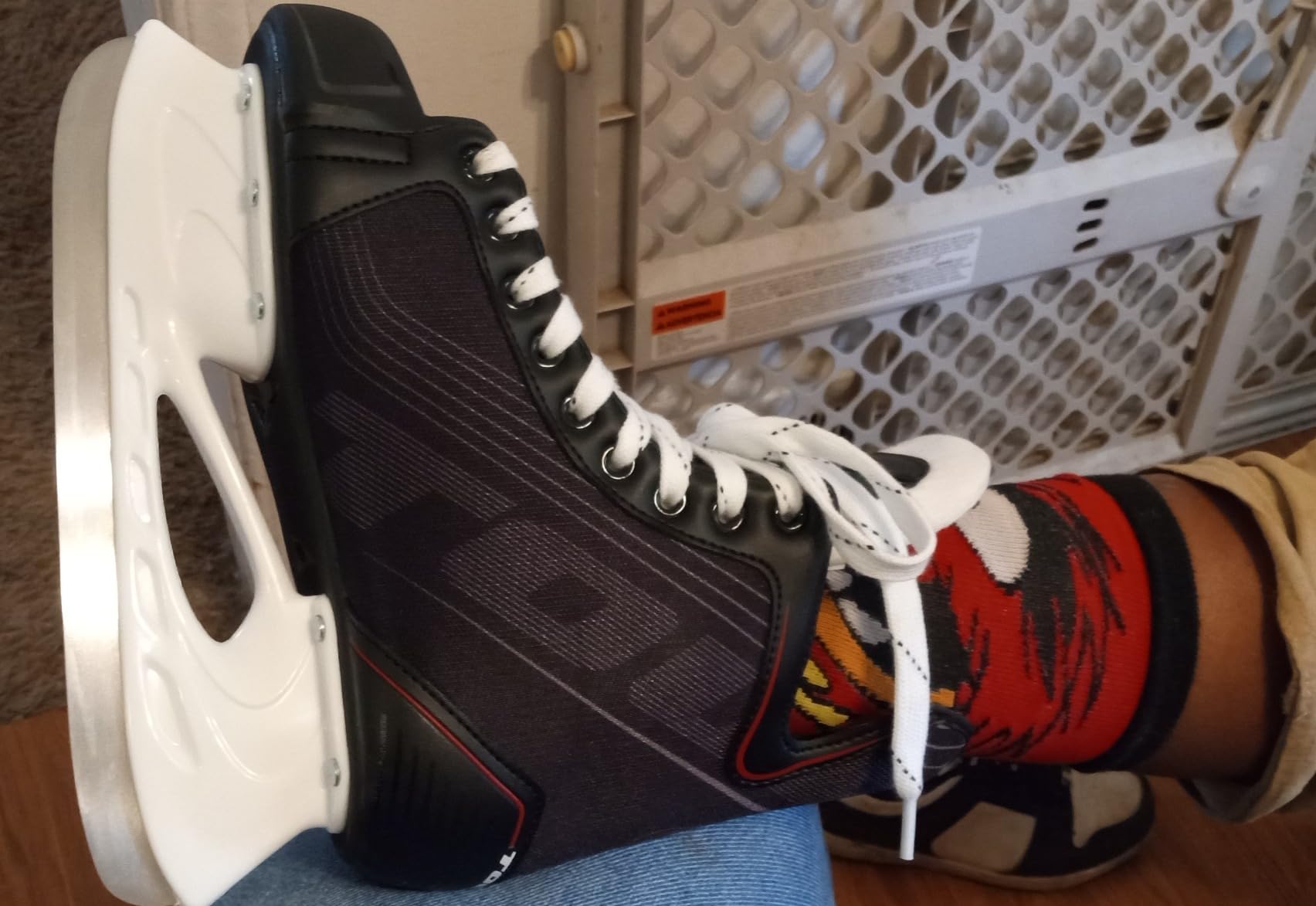Tour Hockey TR-750 Senior Ice Hockey Skates customer photo 2