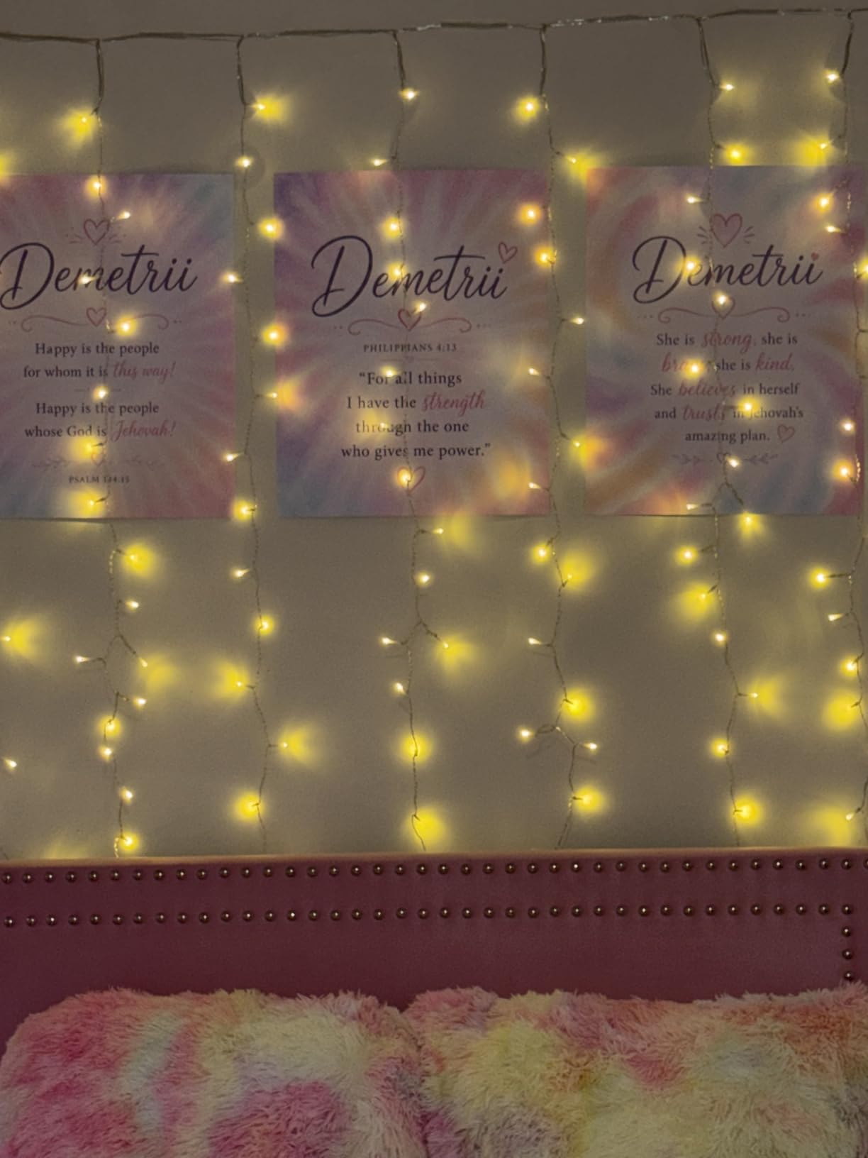 Ollny Curtain Lights 6.6x6.6ft, 200LED String Lights with Remote Warm White customer photo 1