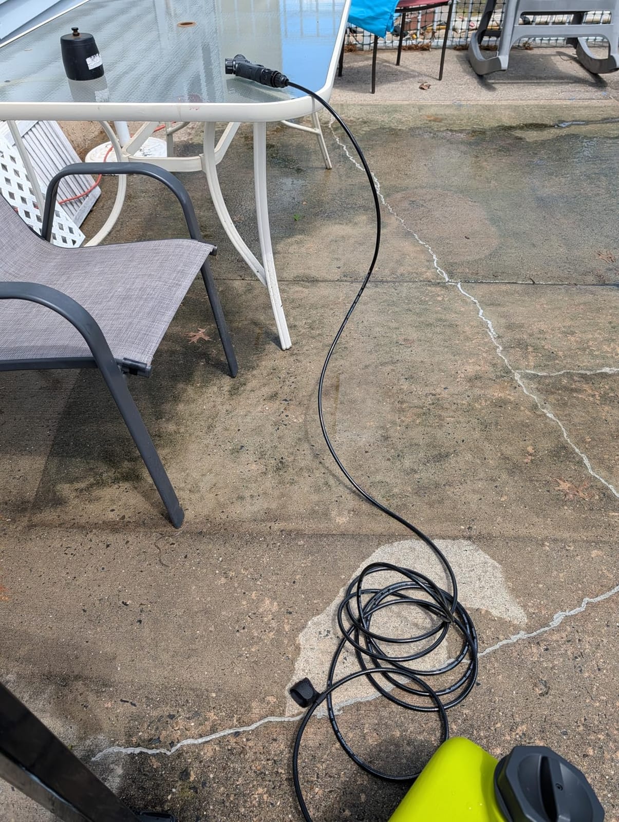 Sun Joe Cordless Electric Pressure Power Washer w/ 2.0Ah Battery, Charger & Adjustable Nozzle, 1.5 GPM, 90W Motor - Heavy-Duty Cleaning Machine for Patios, Decks, Sidewalks & Cars, IONMAX WA24C-LTE customer photo 2