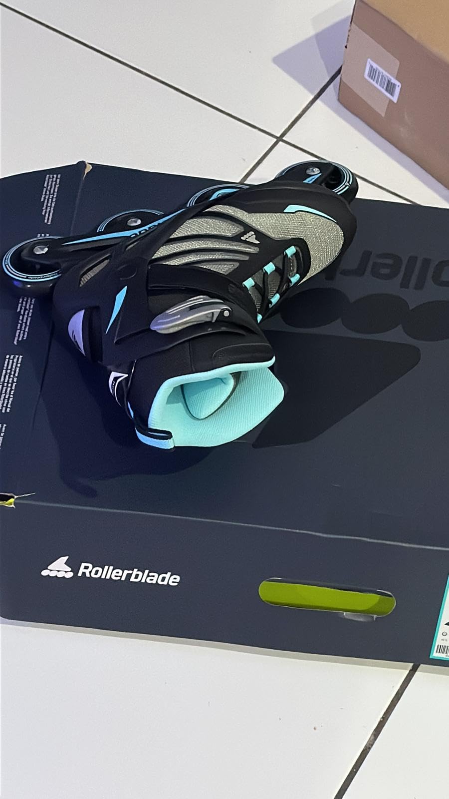 Rollerblade Zetrablade Women's Adult Fitness Inline Skate, Performance Inline Skates customer photo 2