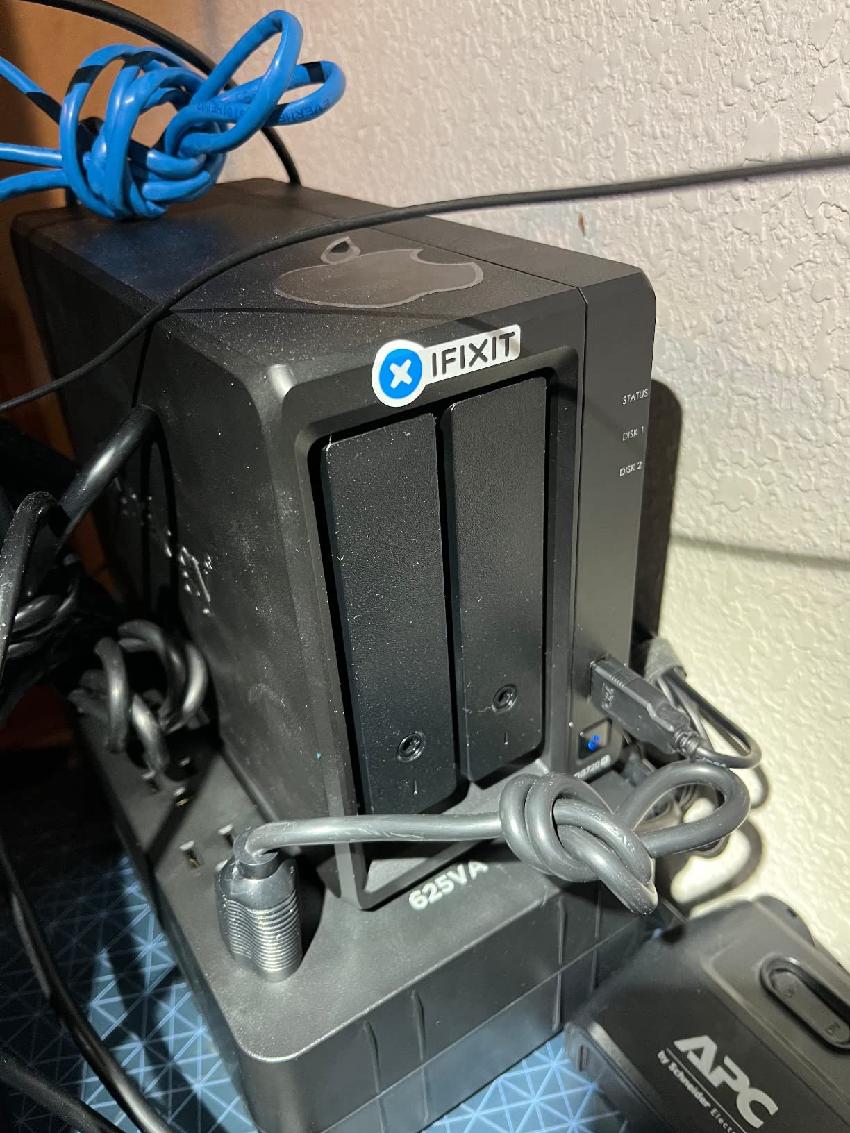 CyberPower ST625U Standby UPS Battery Backup and Surge Protector, 625VA/360W, 8 Outlets, 2 USB Charging Ports customer photo 1