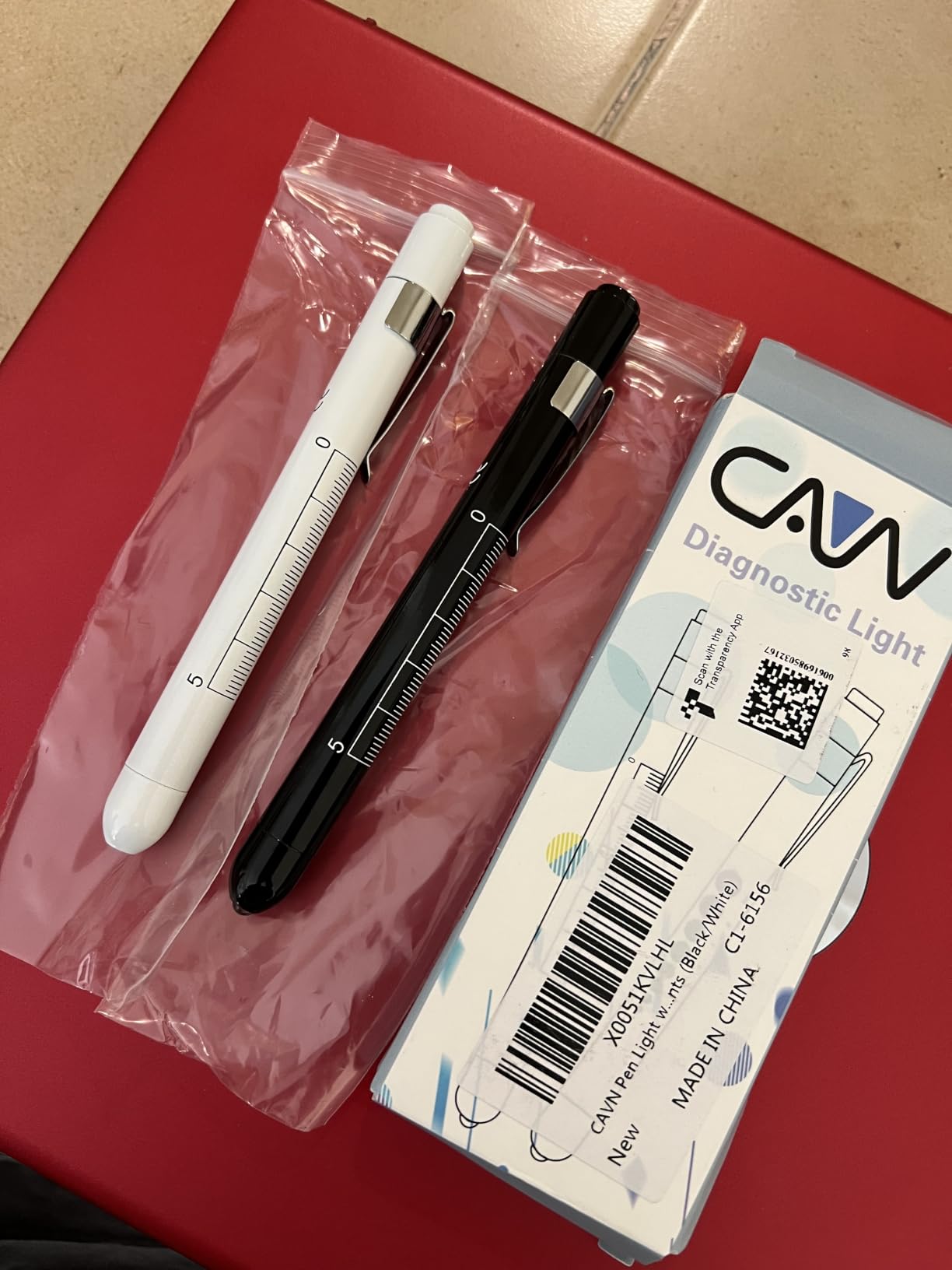 CAVN Pen Light with Pupil Gauge LED Penlight for Nurses Doctors, 2 Pcs Reusable Medical Penlight for Nursing Students (Rose Gold/White) customer photo 2