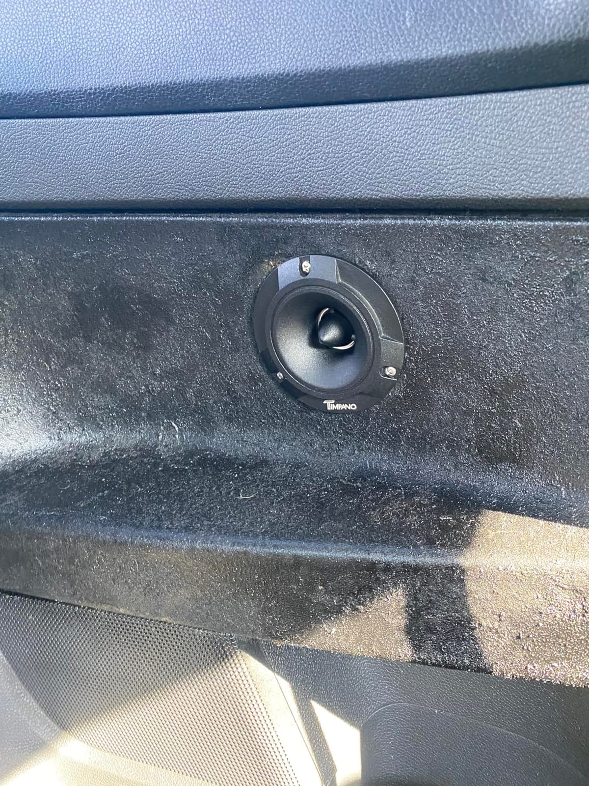 Timpano TPT-ST2 Black Slim Super Tweeter, 600 Watts 4 Ohm, 105 dB, 1 in Voice Coil, 3.85 inch Pro Car Sound System Bullet Tweeters (Pair) customer photo 2