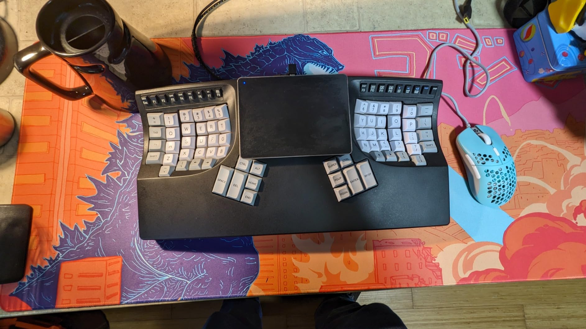 KINESIS Advantage2 Quiet LF Ergonomic USB Keyboard (KB600LFQ) customer photo 1