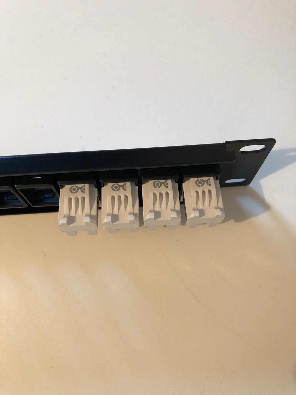 TRENDnet 24-Port Blank Keystone 1U Patch Panel, TC-KP24 customer photo 2