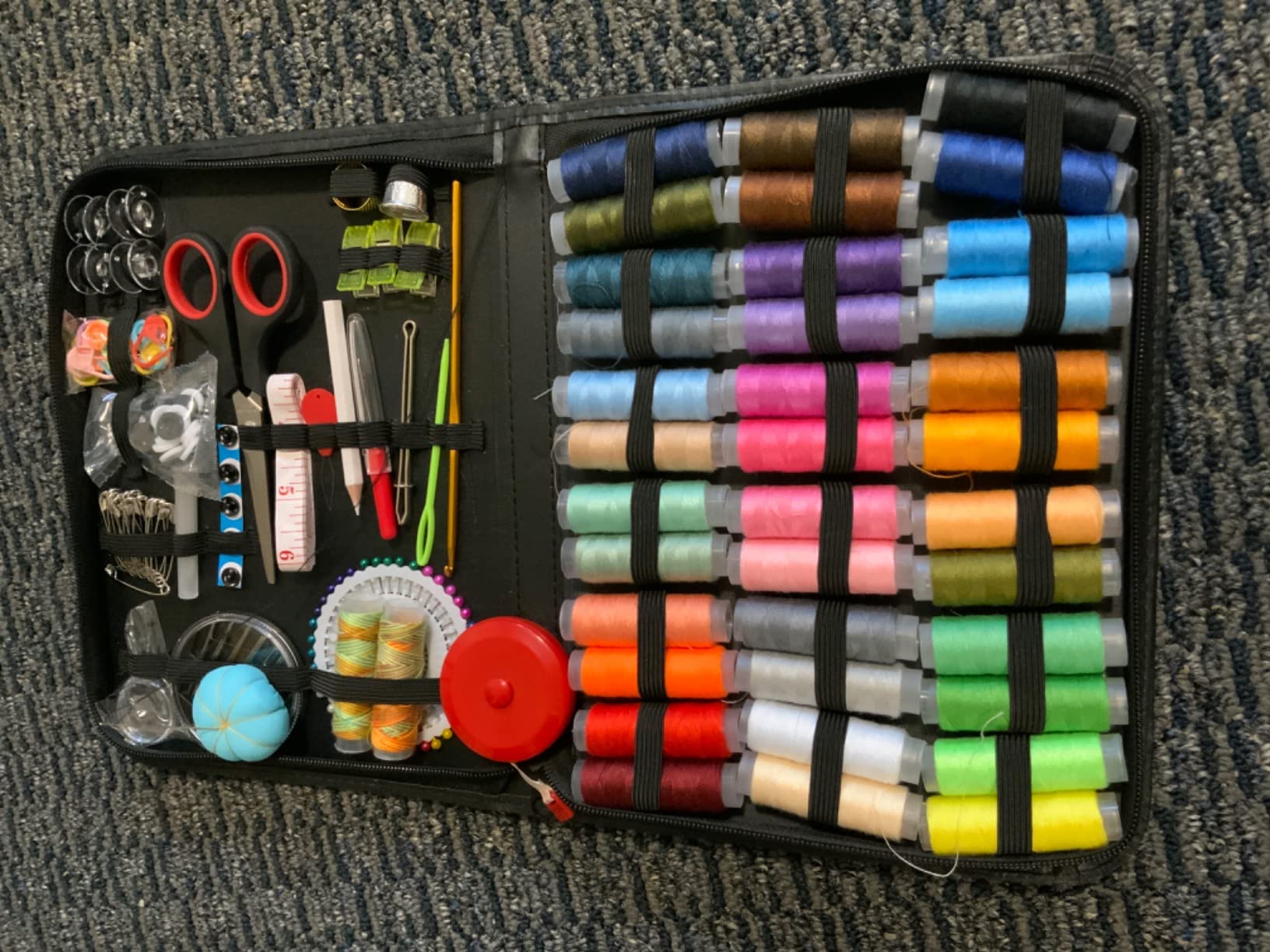 Sewing Kit,Zipper Portable Mini Sewing Kits for Adults,Traveler, Beginner, Emergency,Family Repair,Sewing Supplies with 12 Color Thread,Scissors,Needles,Tape Measure and Other Accessories customer photo 1