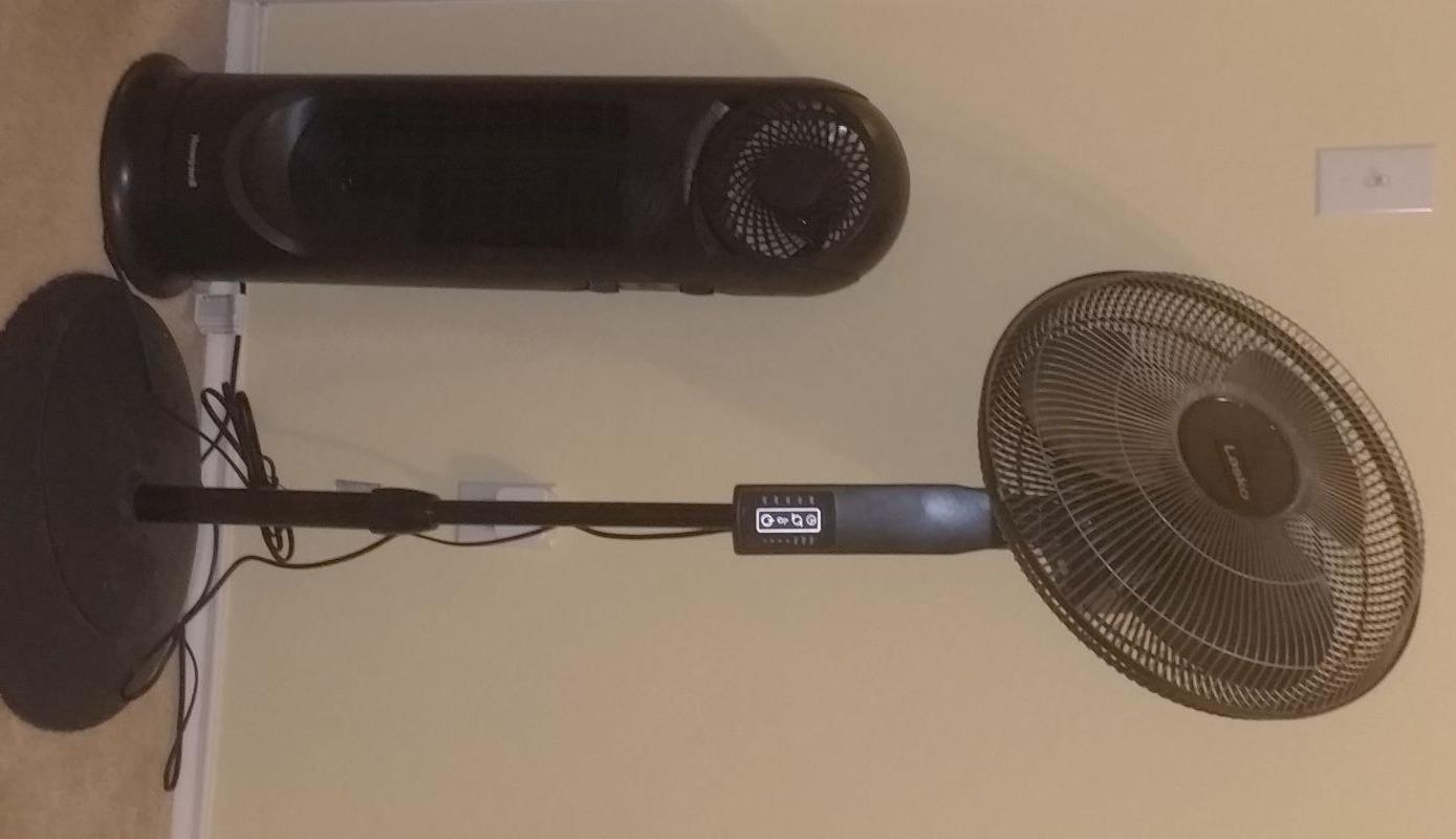 Honeywell TurboForce Tower Fan, Black, HYF500 customer photo 2