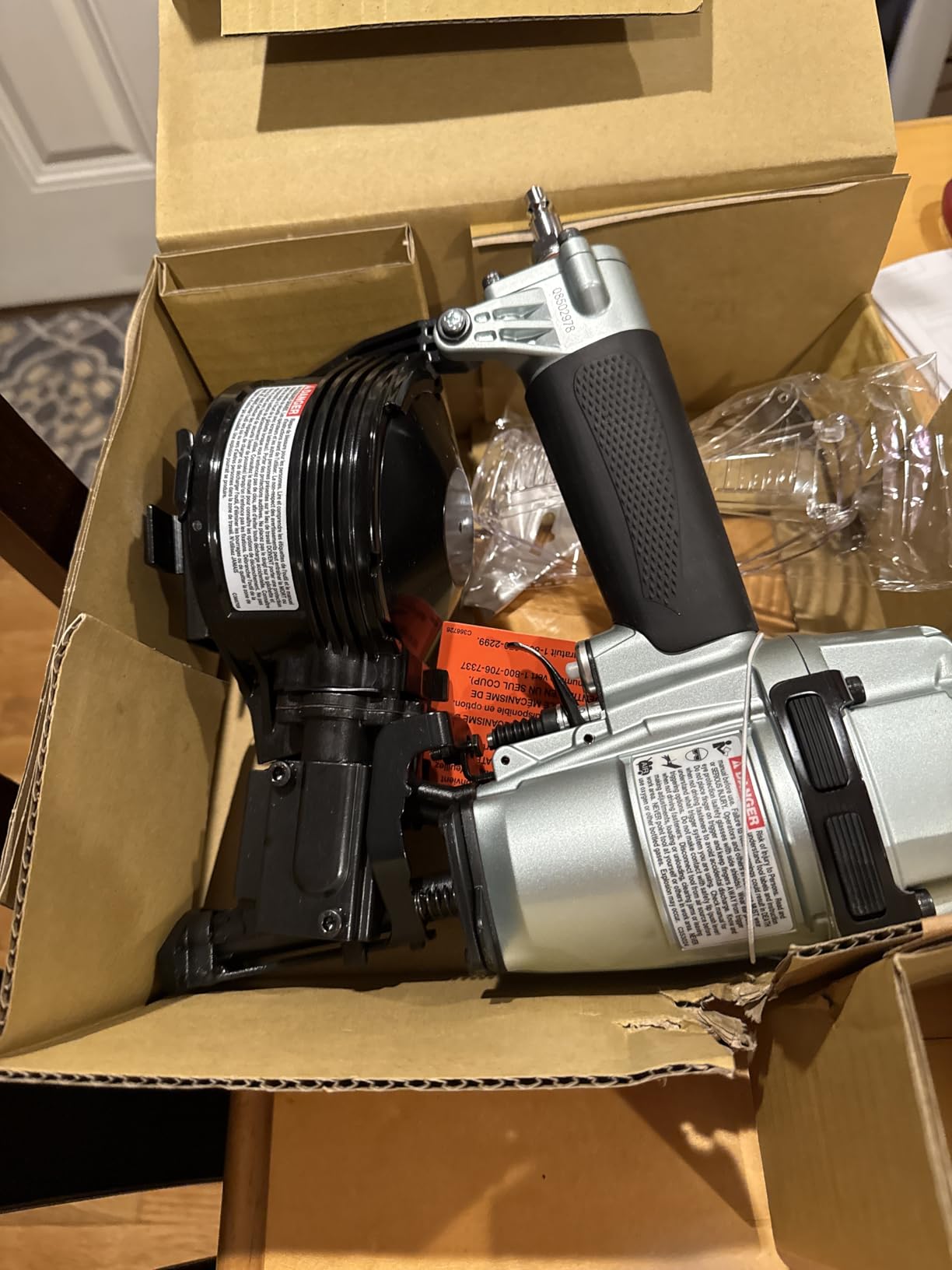 Metabo HPT Pneumatic Roofing Nailer, 16 Degree Asphalt Shingles, NV45AB2 customer photo 1