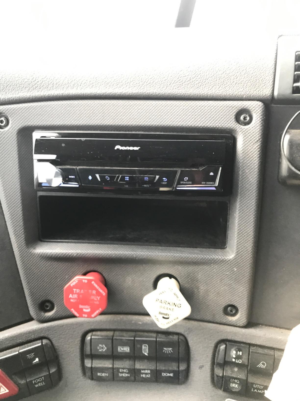 Pioneer AVH-3500NEX 7
