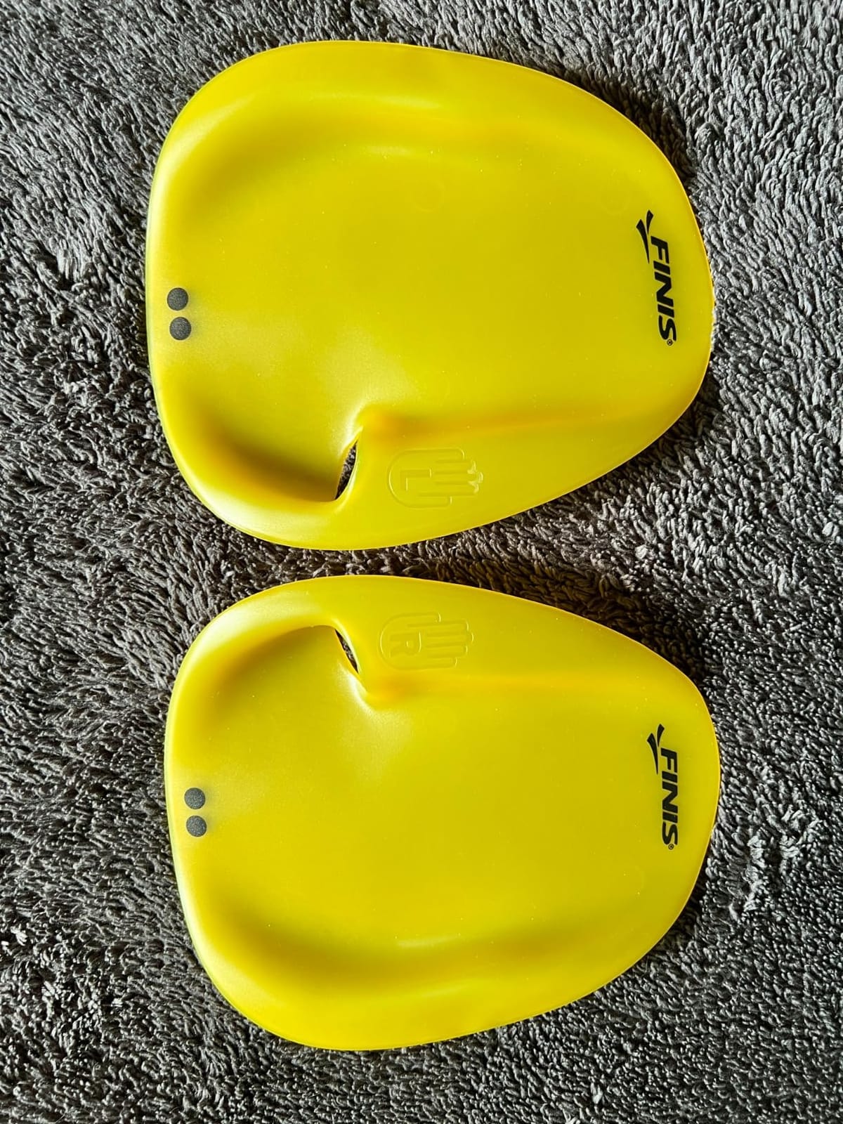 FINIS Agility Floating Swim Paddles - Strapless Design for Stroke Technique - Instant Feedback customer photo 1