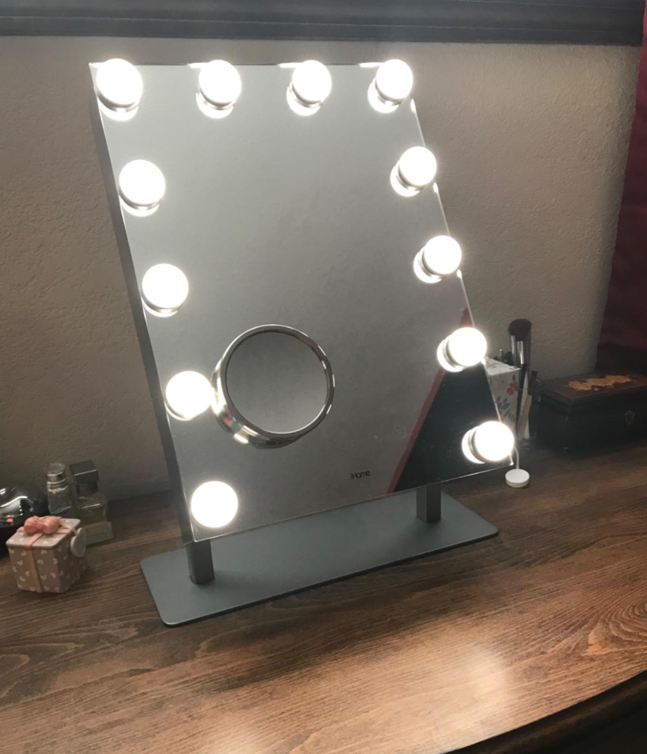 iHome Hollywood Vanity Mirror PRO with Built in Bluetooth, Voice Control, USB Input and Speaker – 16” x 12” LED Makeup Mirror with Adjustable Lights and Detachable 10x Detail Mirror customer photo 1