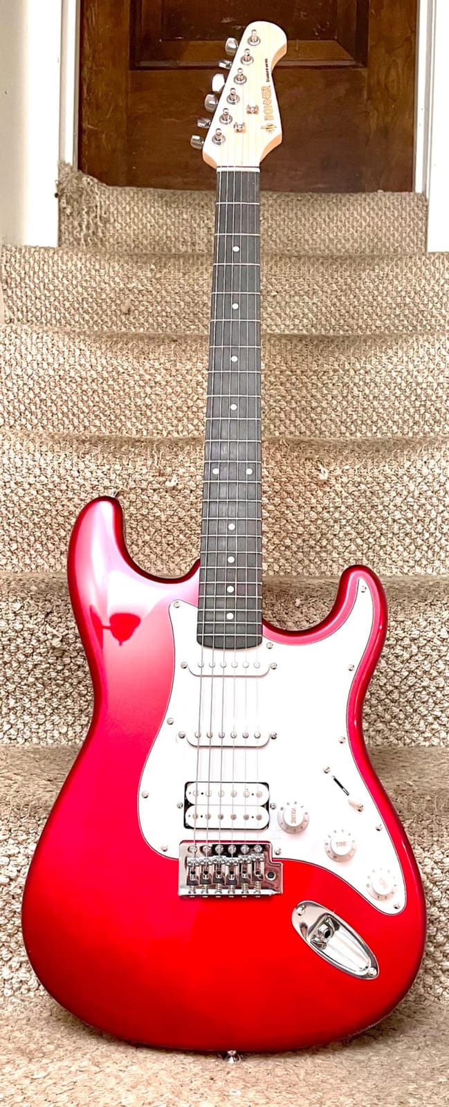 Donner DST-100T 39 Inch Electric Guitar Beginner Kit Lake Blue HSS Pick Up customer photo 2