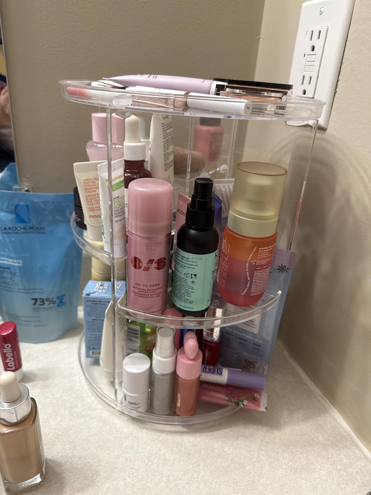 COYAHO 360 Rotating Makeup Organizer, Spinning Countertop, Cosmetic Holder Shelf, Make Up Organizers and Storage for Bedroom, Transparent customer photo 2