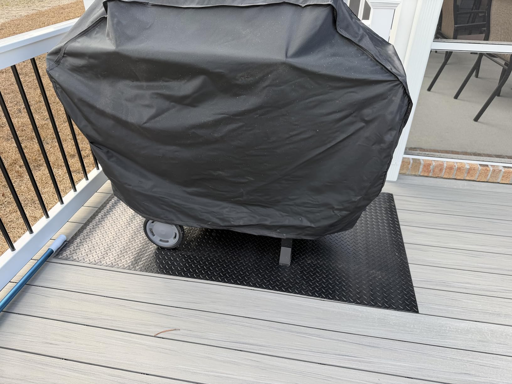 Cuisinart Grill Mat, Non-Slip Rubber, Weather-Resistant, 65