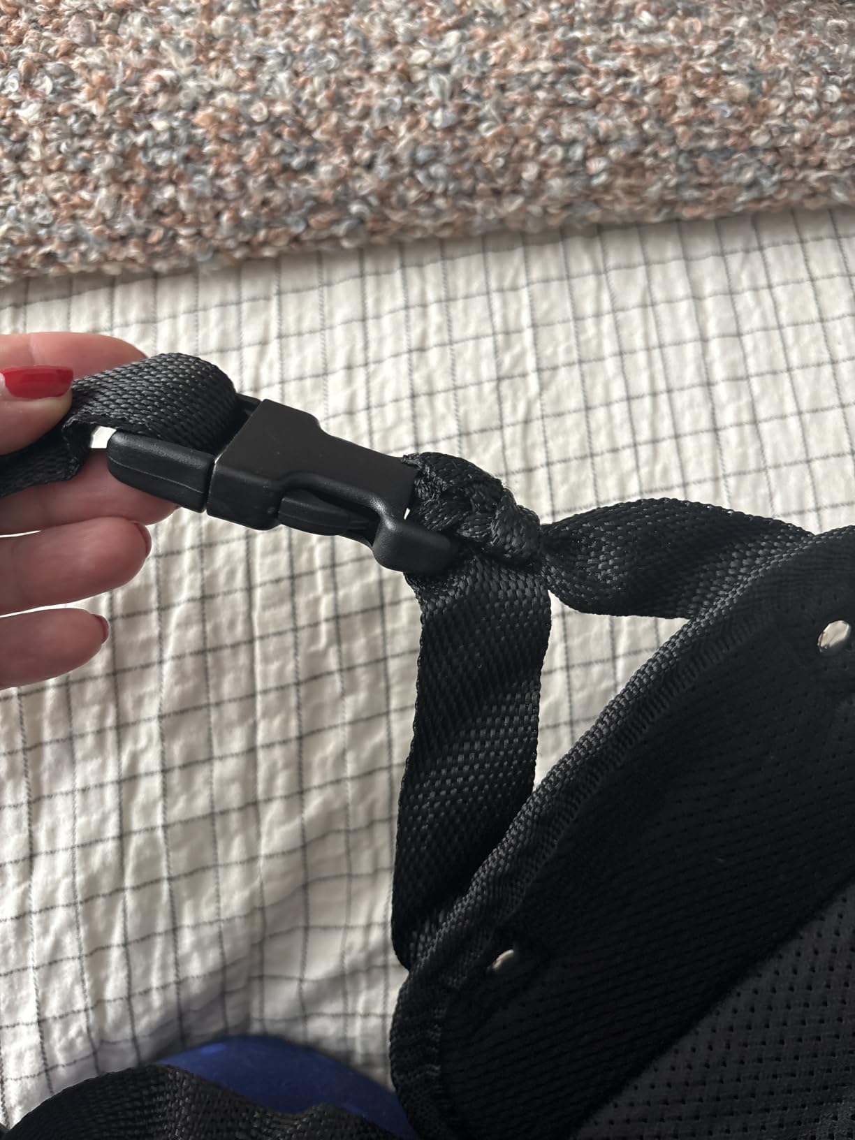BASIC CONCEPTS Airplane Foot Hammock for Plane Travel Essentials - Airplane Travel Essentials, Long Flight Foot Rest - Plane Gadgets customer photo 2