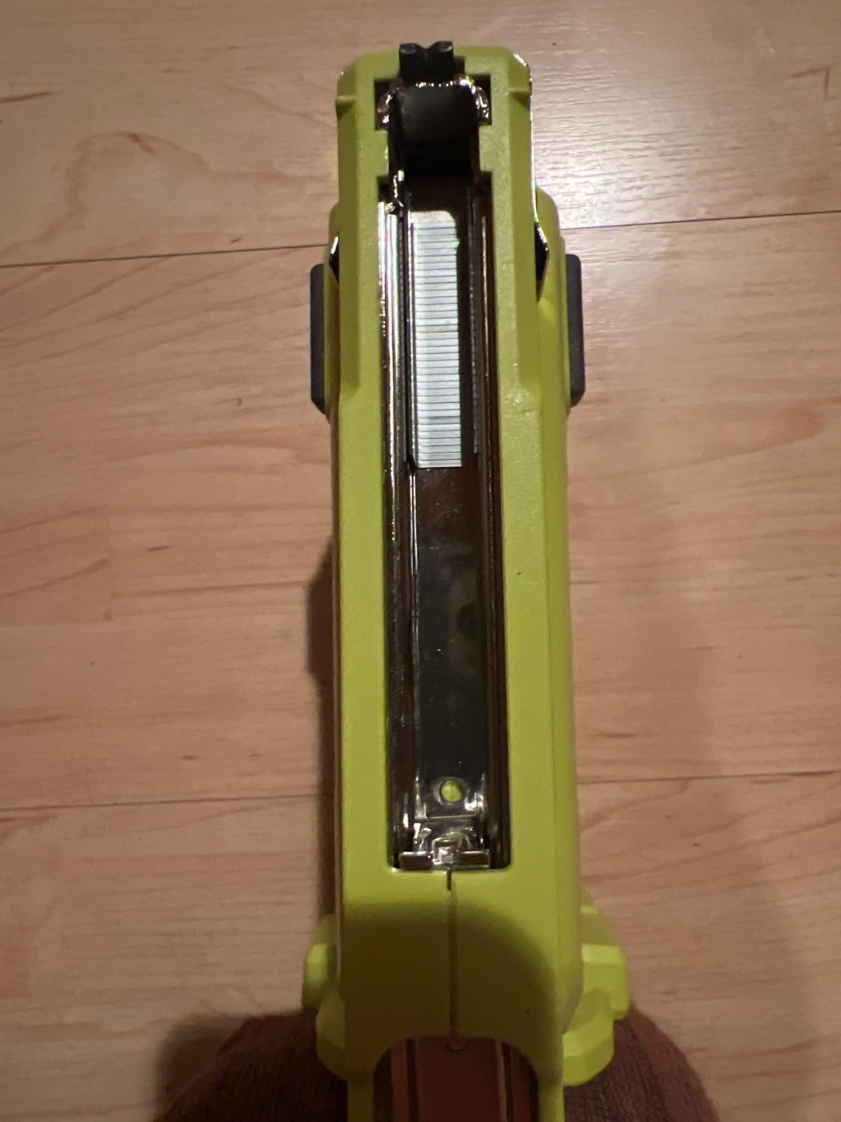 Ryobi 18-Volt ONE+ Cordless Compression Drive 3/8 in. Crown Stapler (Tool Only) P317 customer photo 1